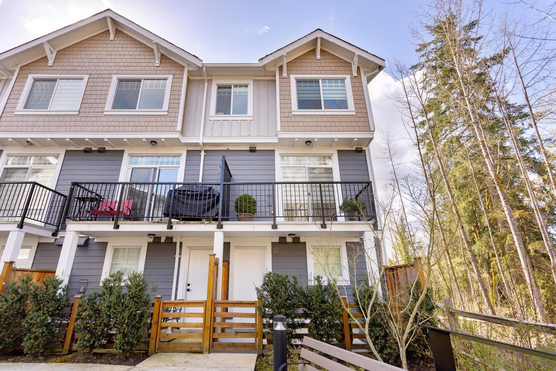 13 - 23108 Lougheed Highway, Maple Ridge, V2X 6N1 — photo 2