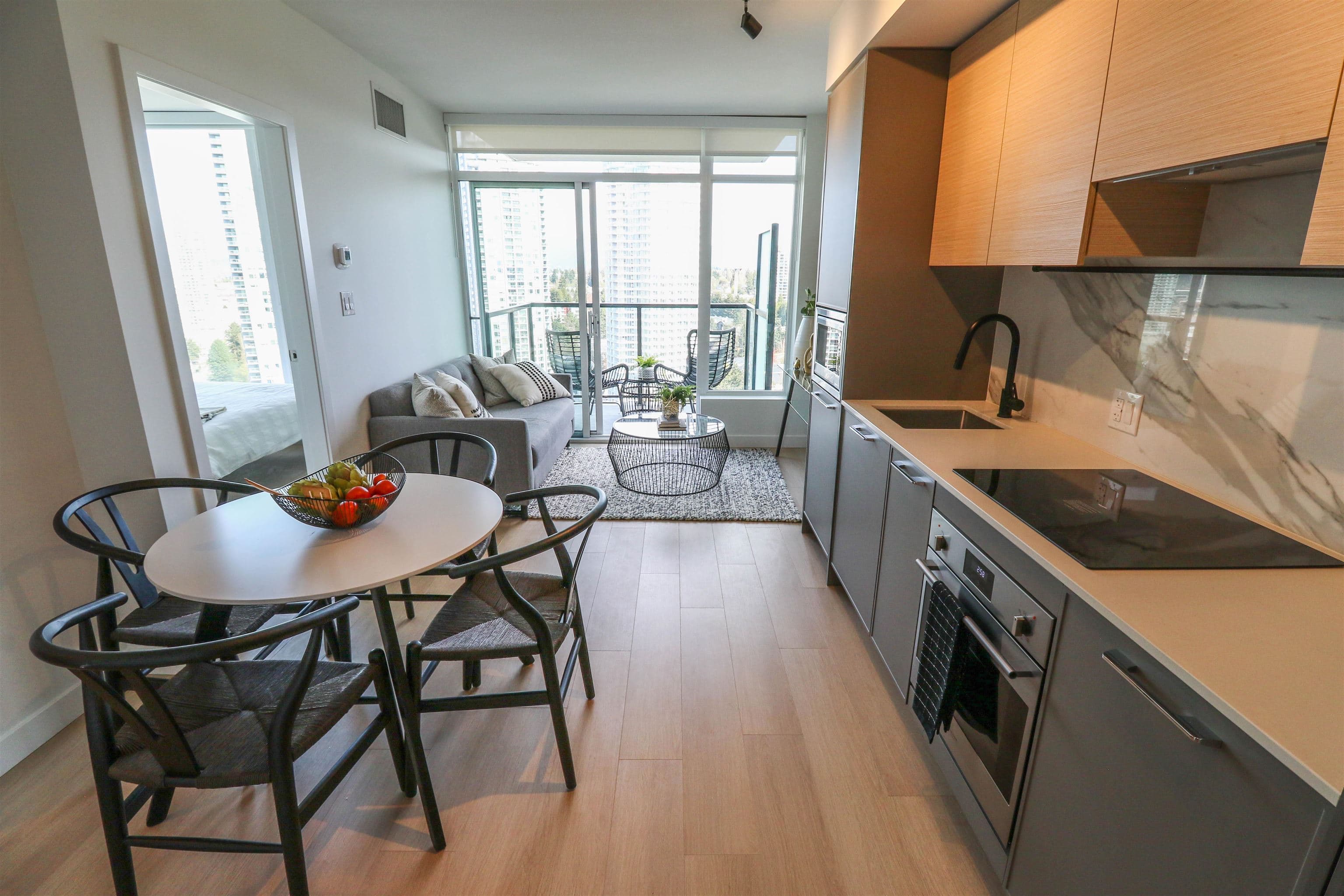 2107 - 13725 George Junction Boulevard, Surrey, V3T 4Y3 — photo 4