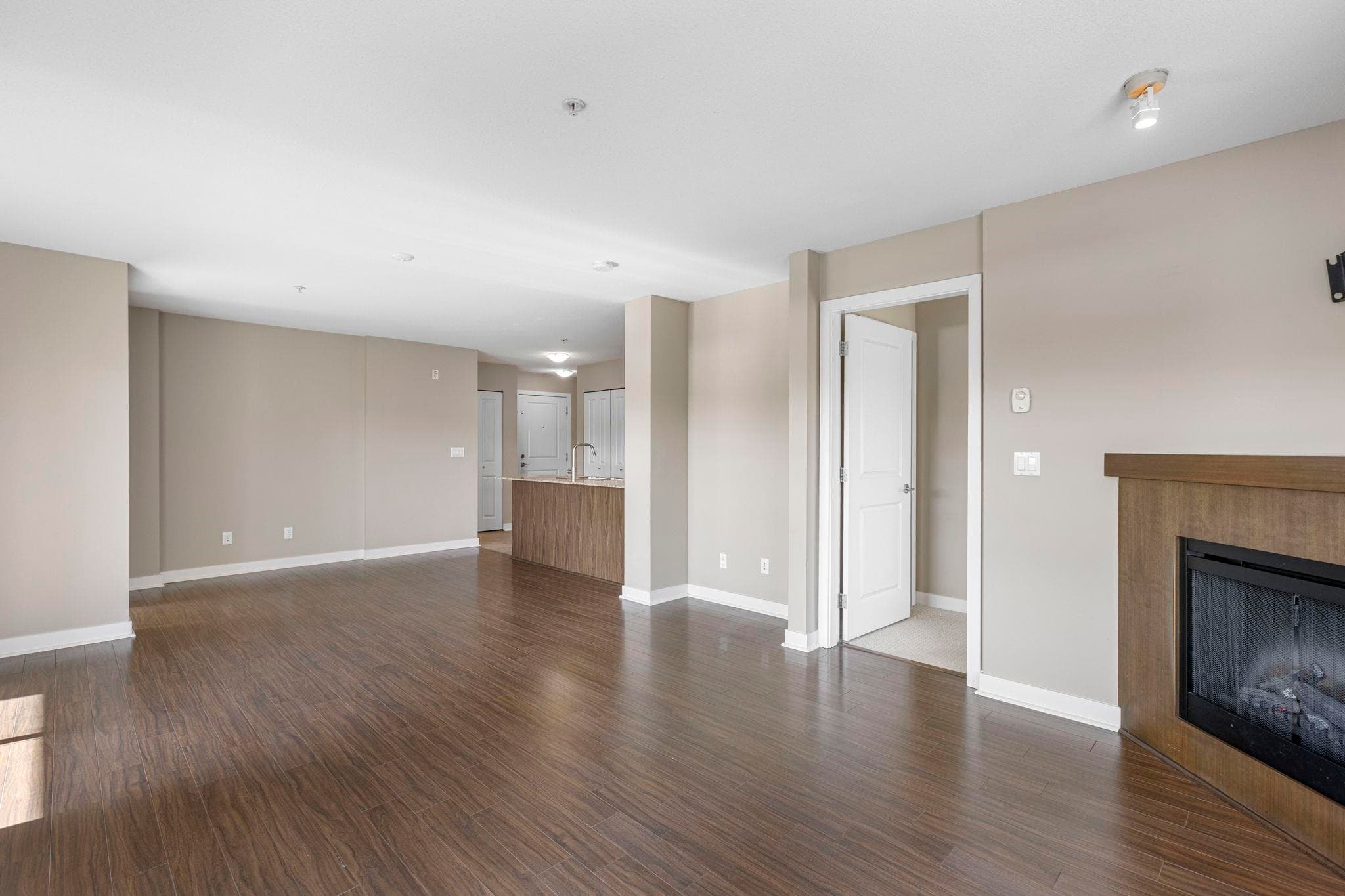 B303 - 8929 202 Street, Langley, V1M 0B4 — photo 5