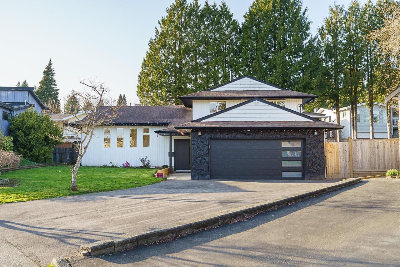 615 Allison Place, New Westminster, V3L 5C1 — photo 2