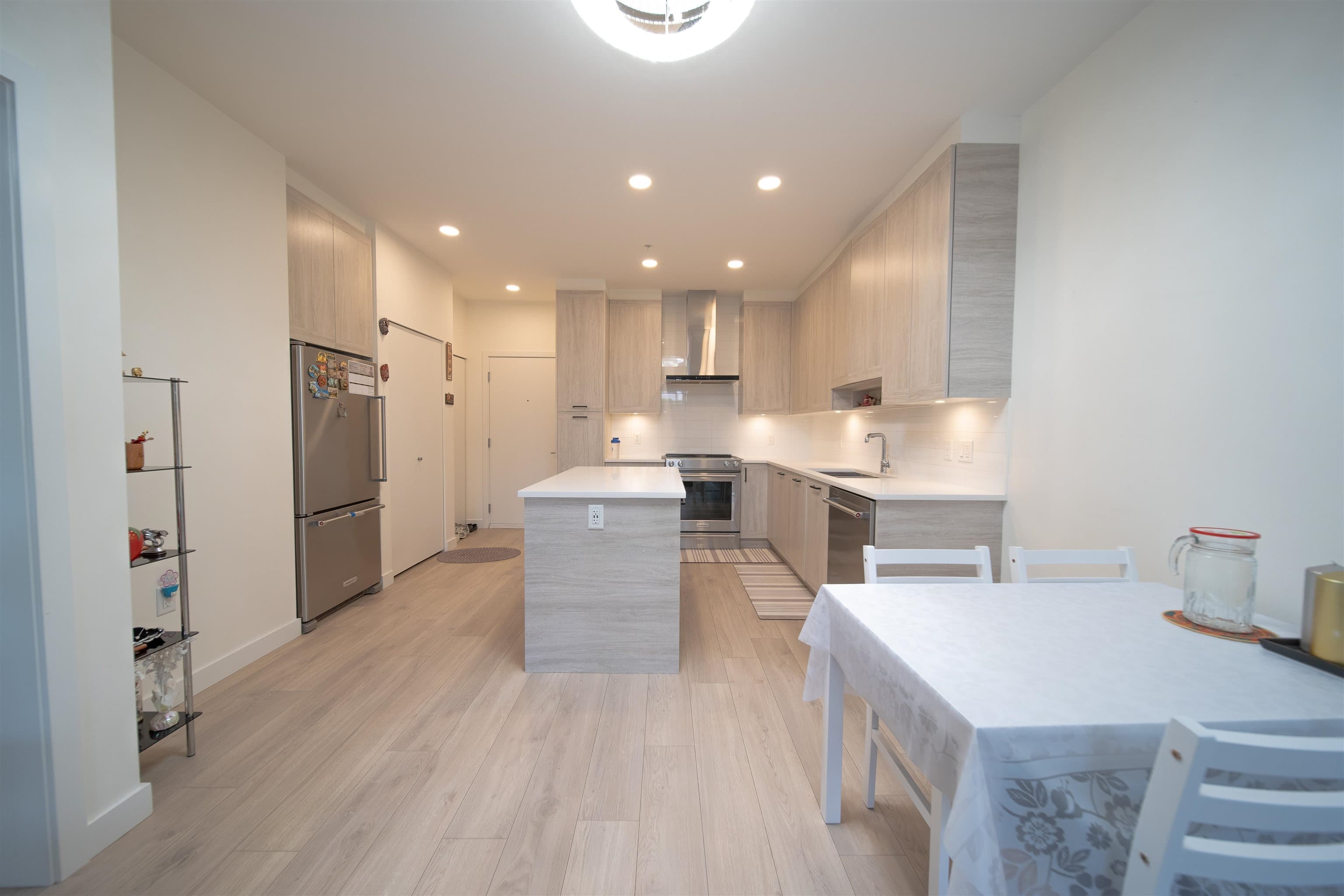 103 - 7579 16th Street, Burnaby, V3N 0H7 — photo 3