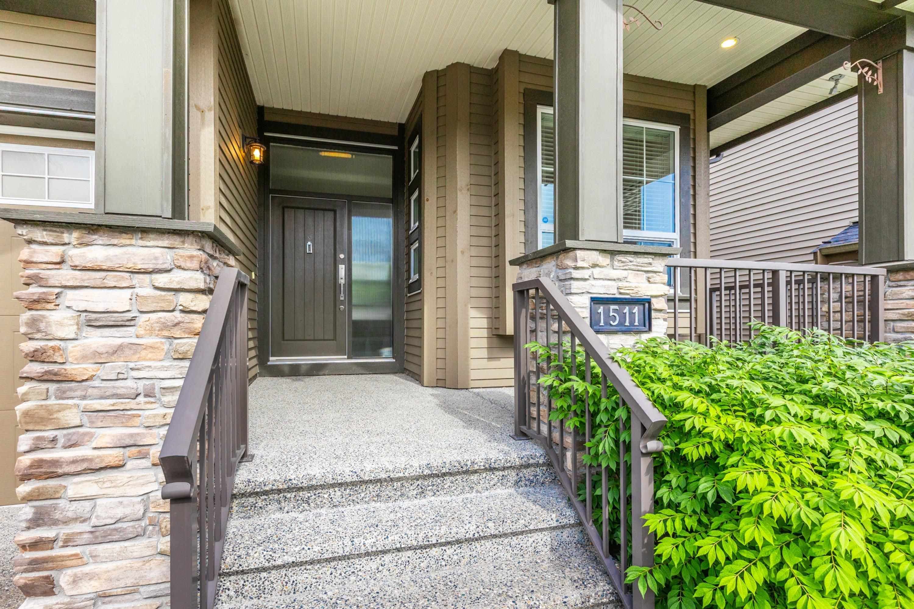 1511 Dayton Street, Coquitlam, V3E 0J6 — photo 3