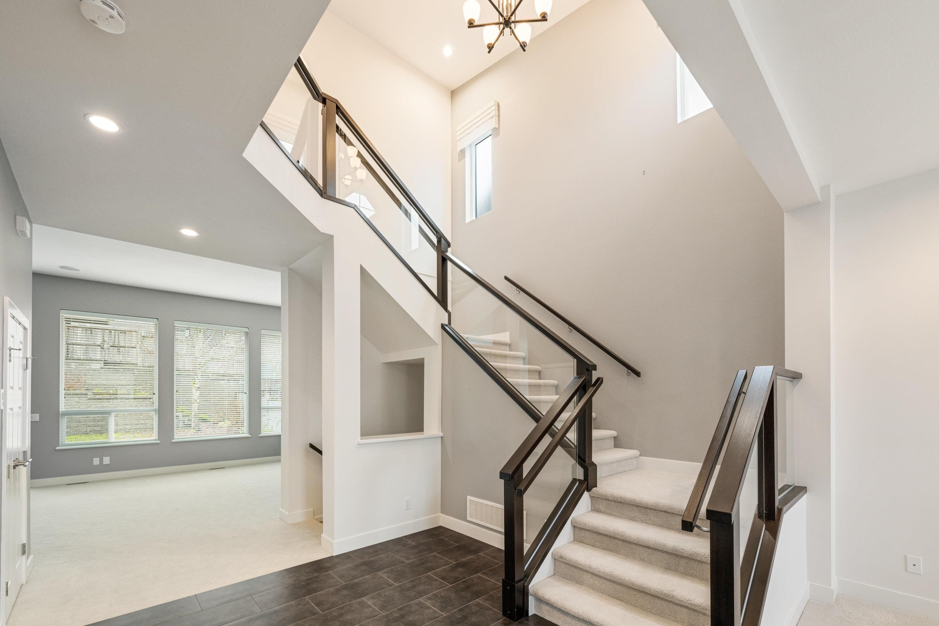 1511 Dayton Street, Coquitlam, V3E 0J6 — photo 5