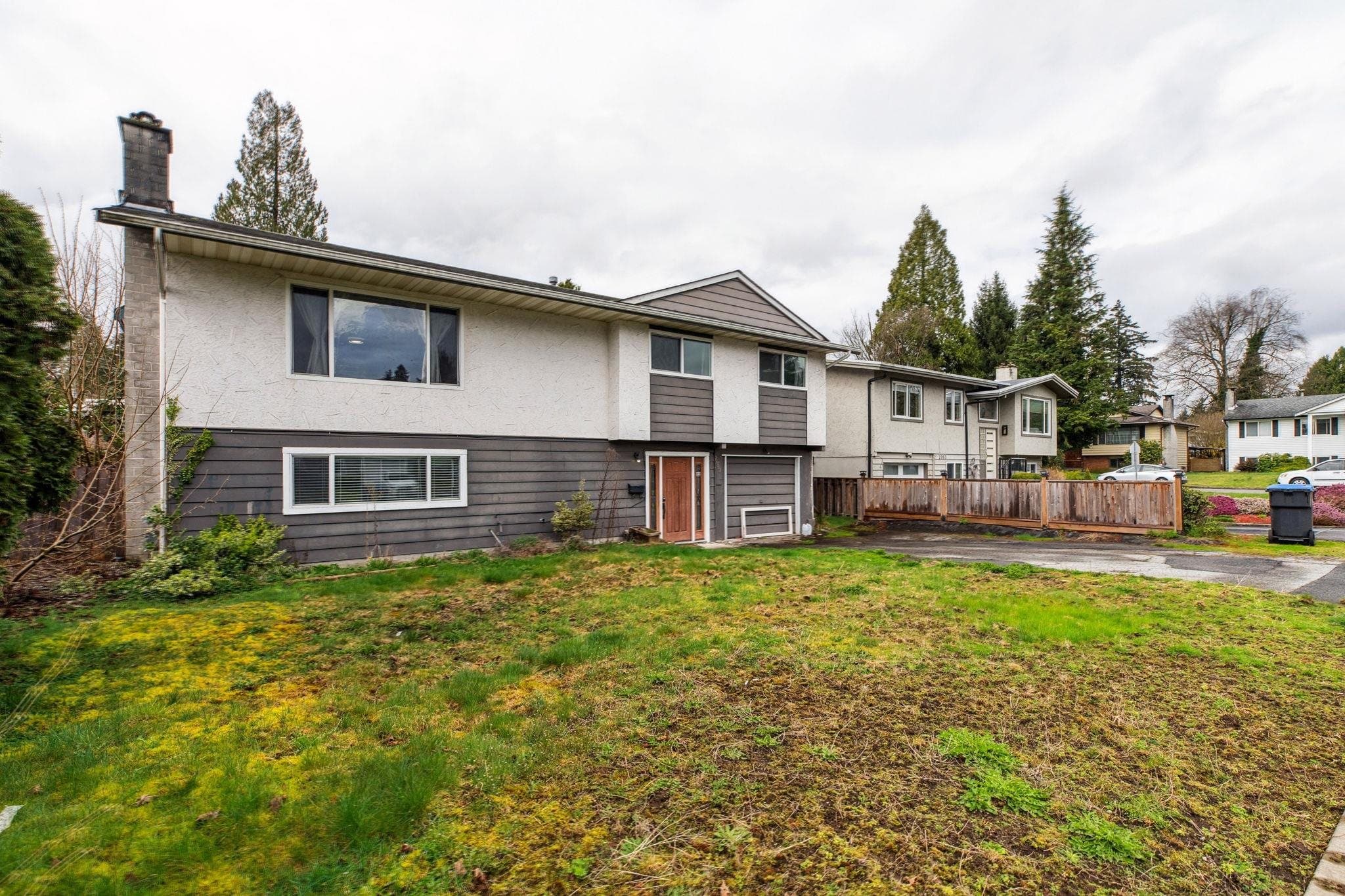 2957 Britannia Crescent, Port Coquitlam, V3B 4V5 — photo 2