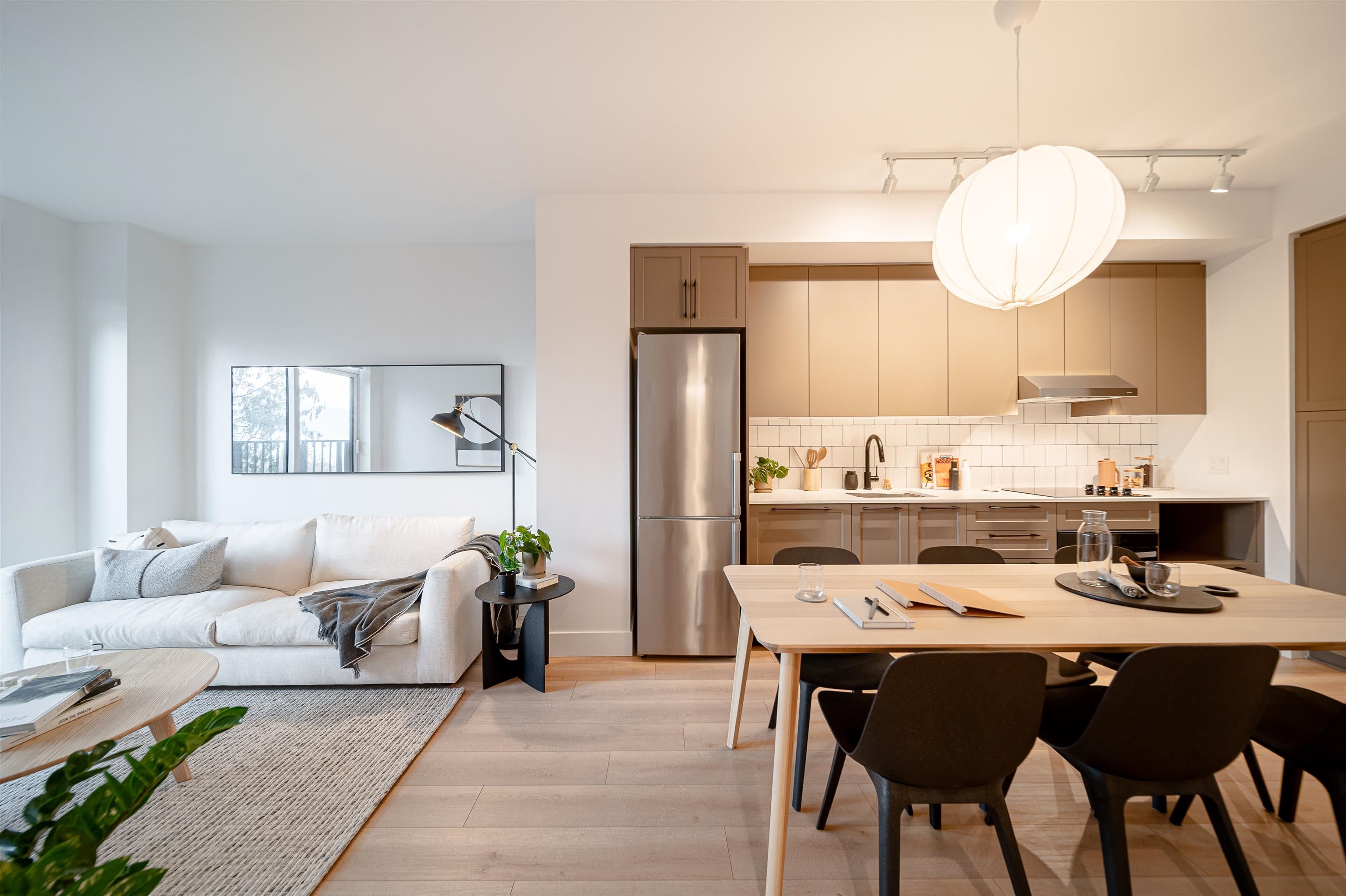 405 - 8750 University Crescent, Burnaby, V5A 0G9 — photo 1