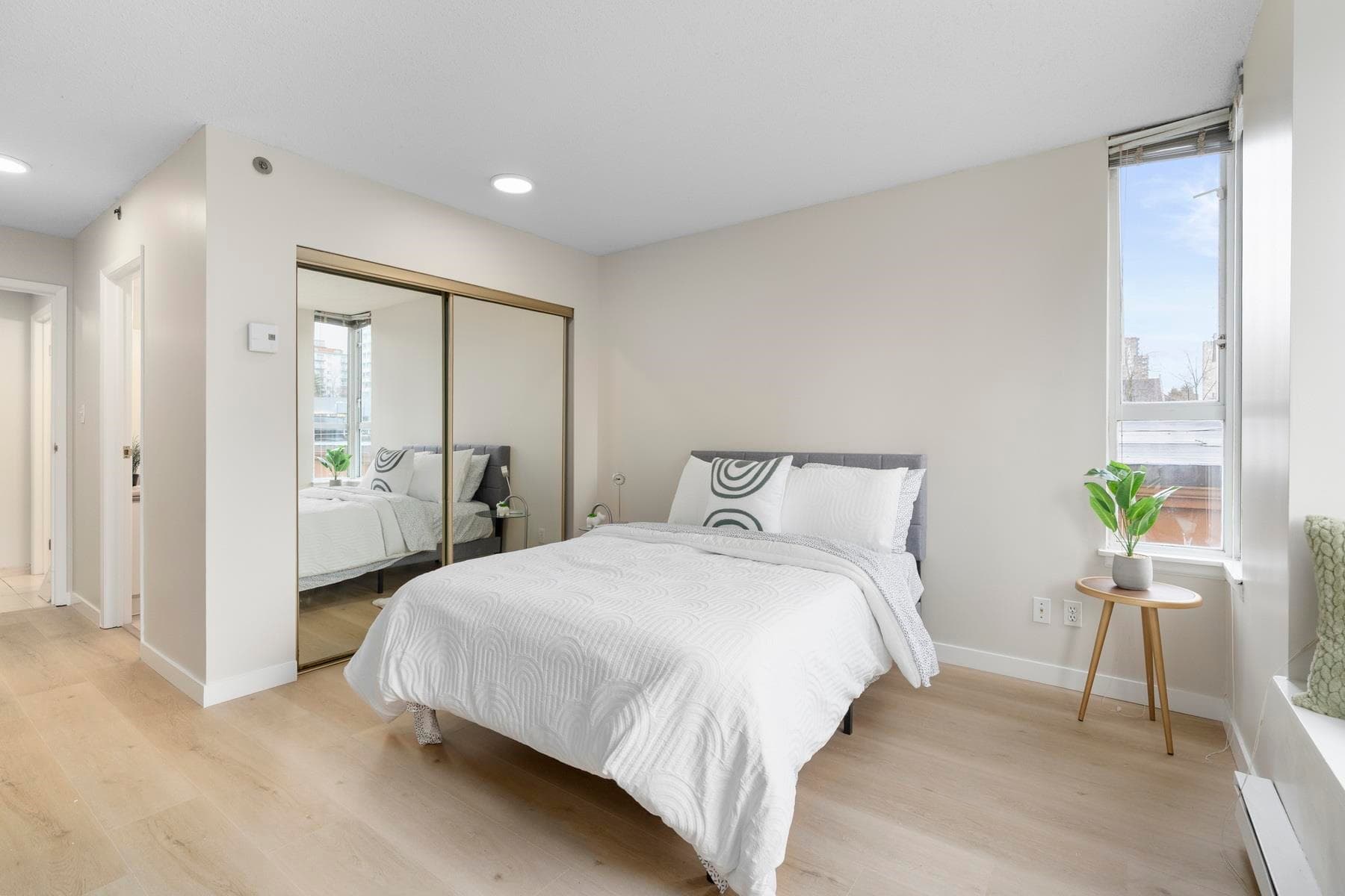 301 - 1771 Nelson Street, Vancouver, V6G 1M6 — photo 5