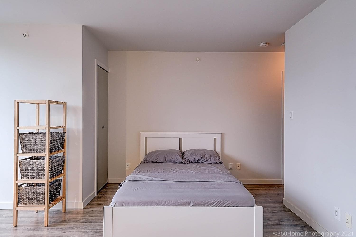905 - 161 W Georgia Street, Vancouver, V6B 0K9 — photo 3