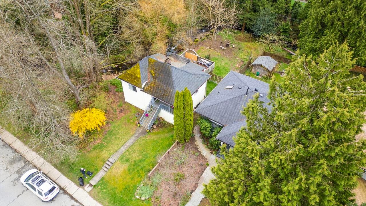 341 W 19th Street, North Vancouver