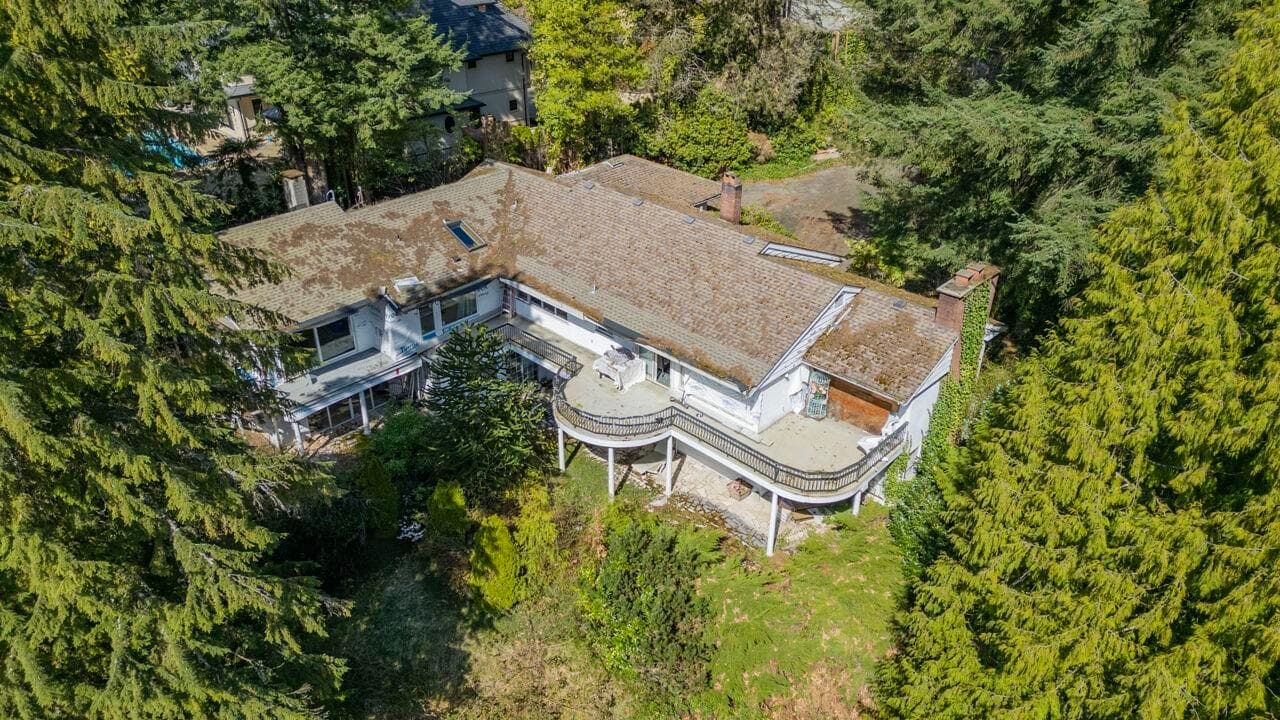 764 Eyremount Drive, West Vancouver, V7S 2A4 — photo 3
