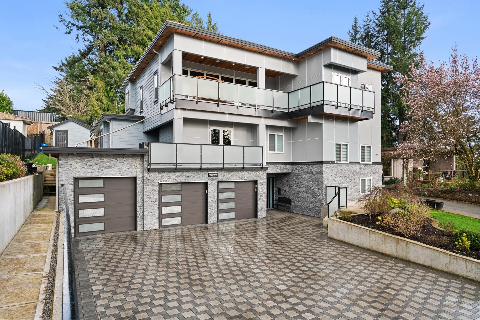 7822 108 Street, Delta, V4C 4C2 — photo 2
