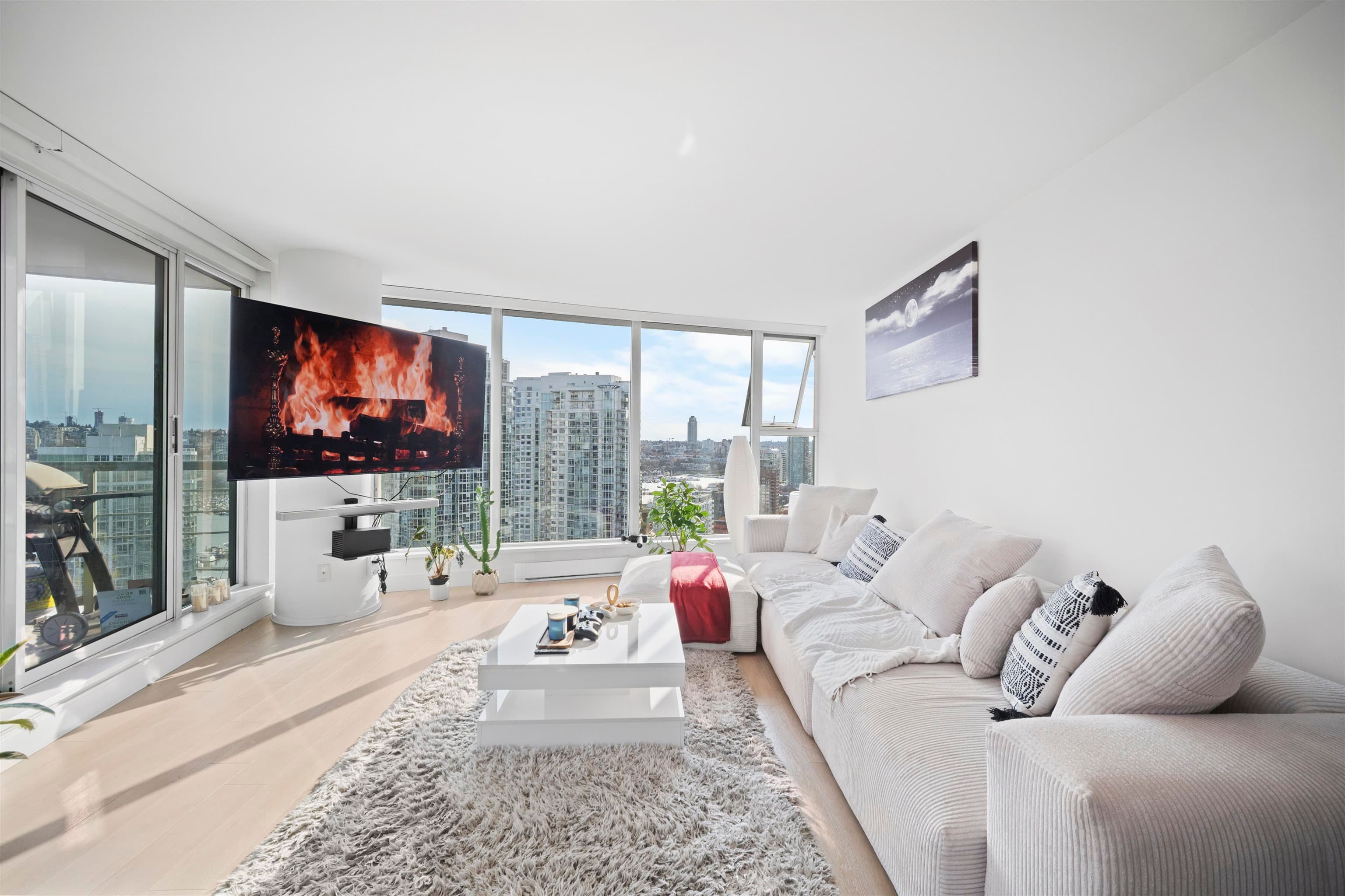 2906 - 1008 Cambie Street, Vancouver, V6B 6J7 — photo 2