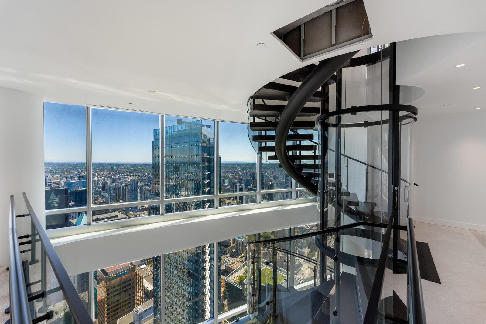 PH3 - 1151 W Georgia Street, Vancouver, V6E 0B3 — photo 3