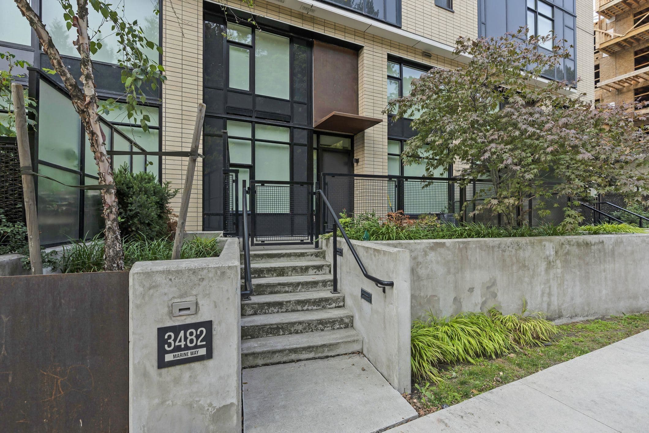 102 - 3482 Marine Way, Vancouver, V5S 0H1 — photo 1