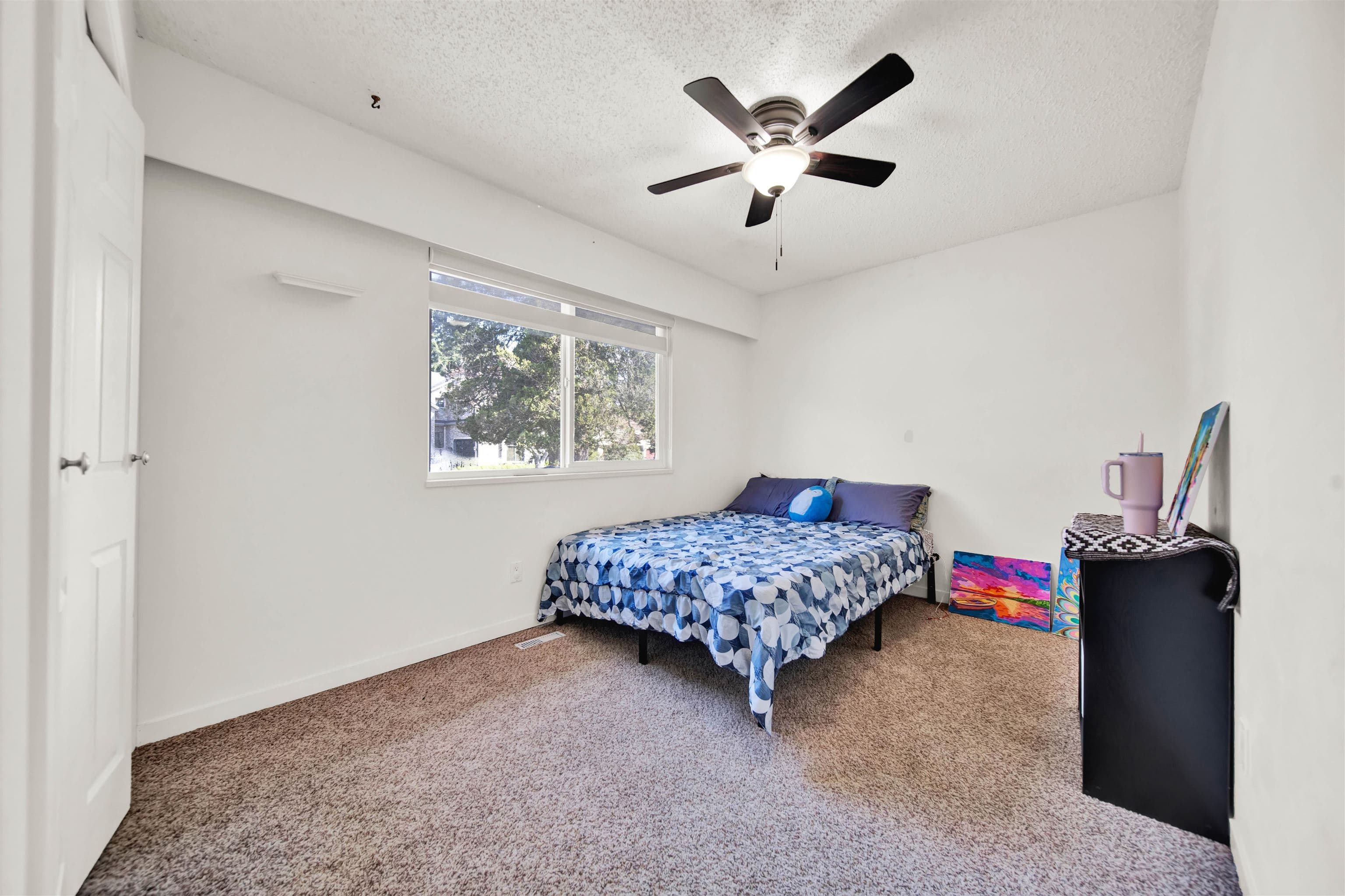 13822 92a Avenue, Surrey, V3V 6Y6 — photo 4