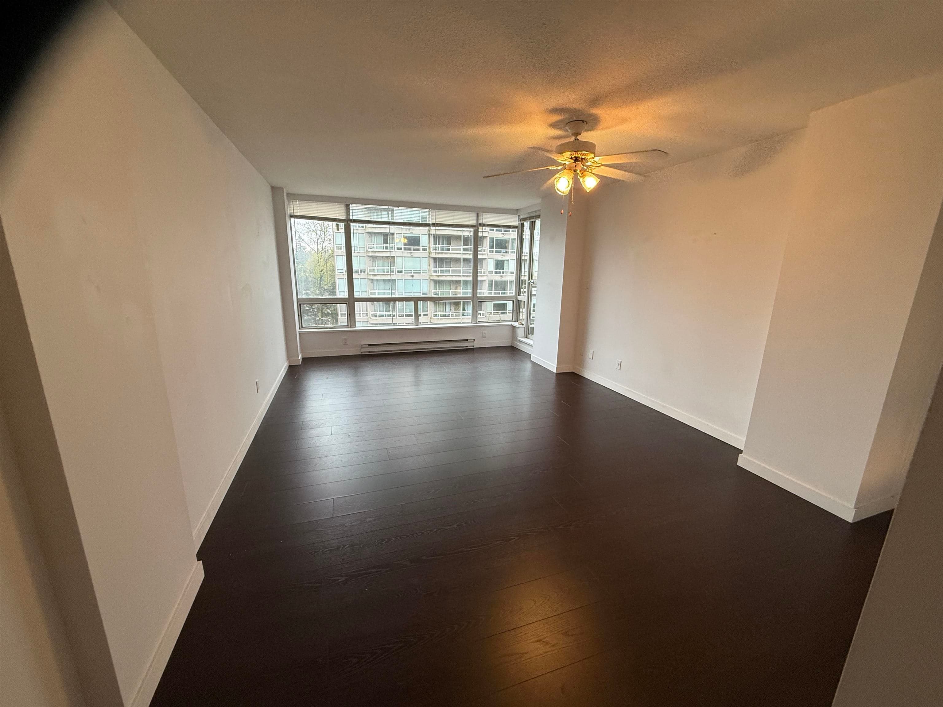 502 - 9633 Manchester Drive, Burnaby, V3N 4Y9 — photo 4