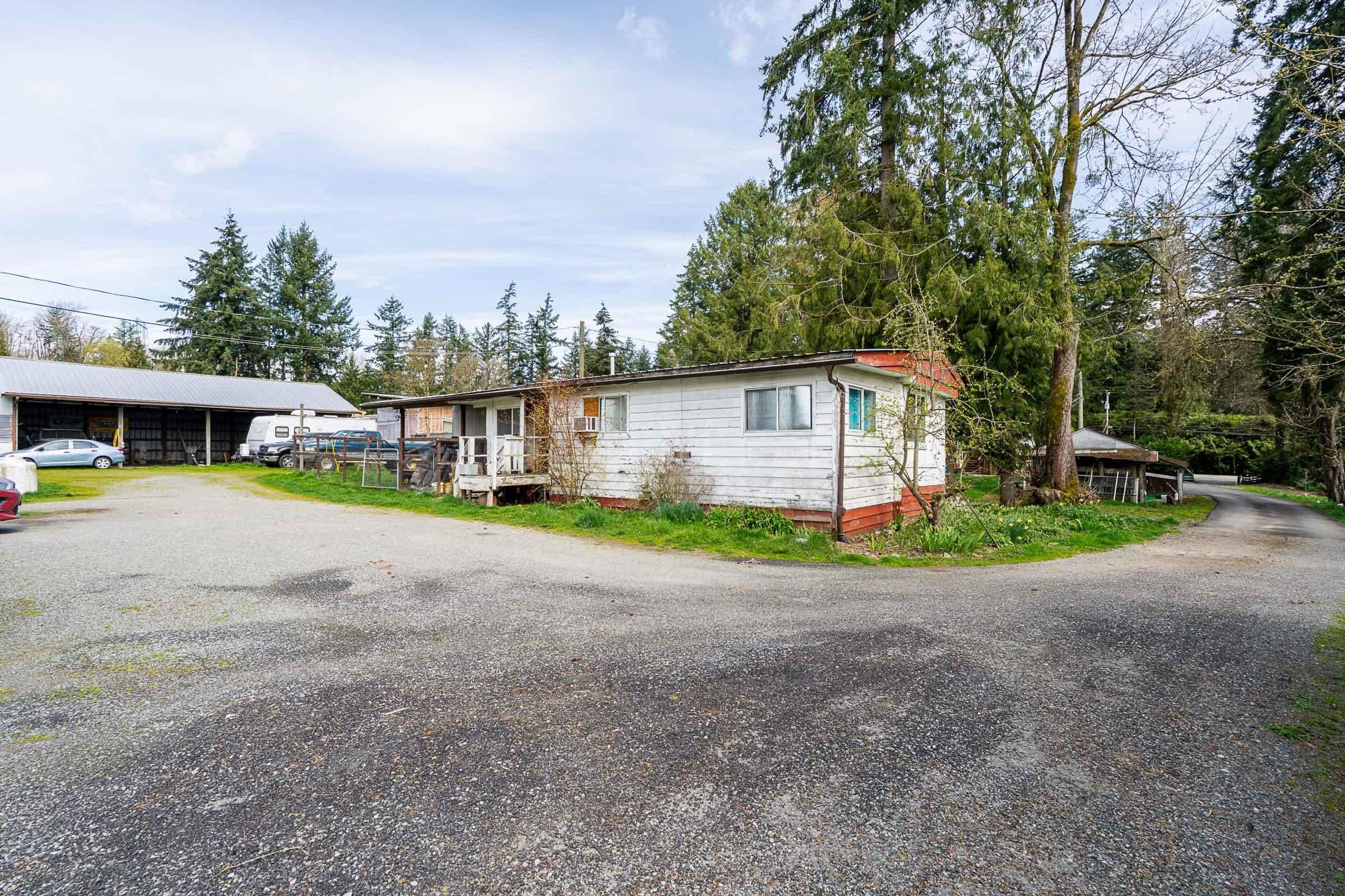 1981 248 Street, Langley, V4W 2B7 — photo 5