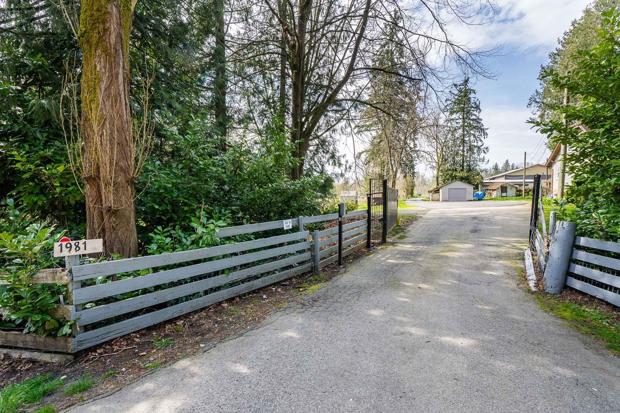 1981 248 Street, Langley, V4W 2B7 — photo 4
