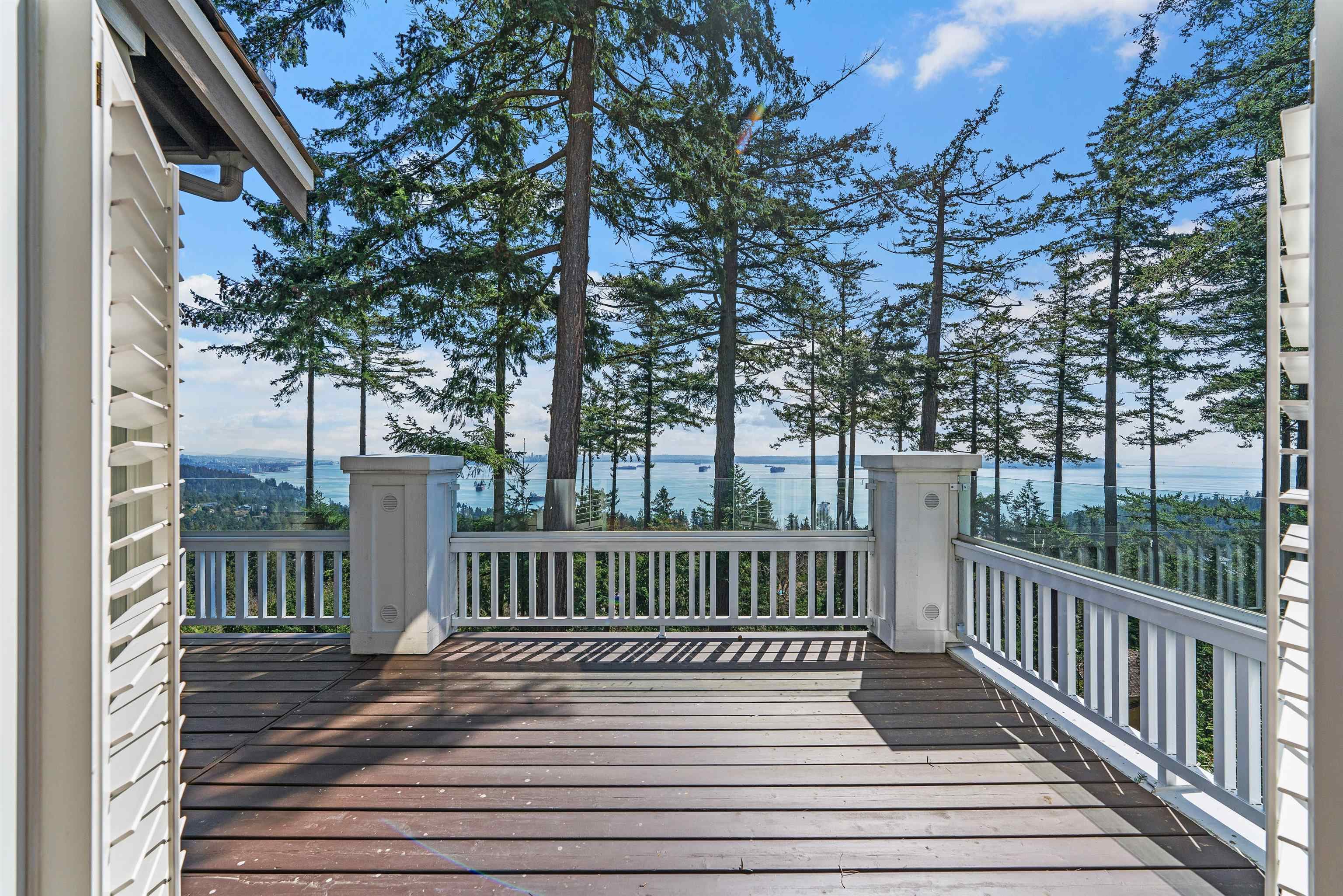 4 - 5110 Alderfeild Place, West Vancouver, V7W 2W7 — photo 5