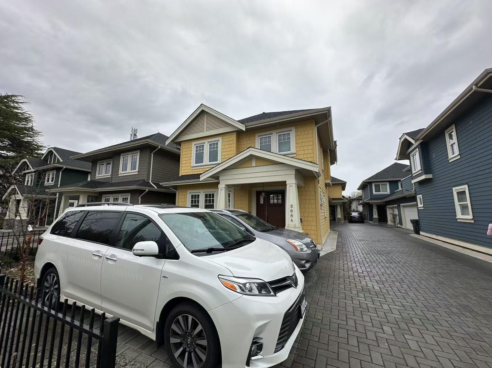 5684 Williams Road, Richmond