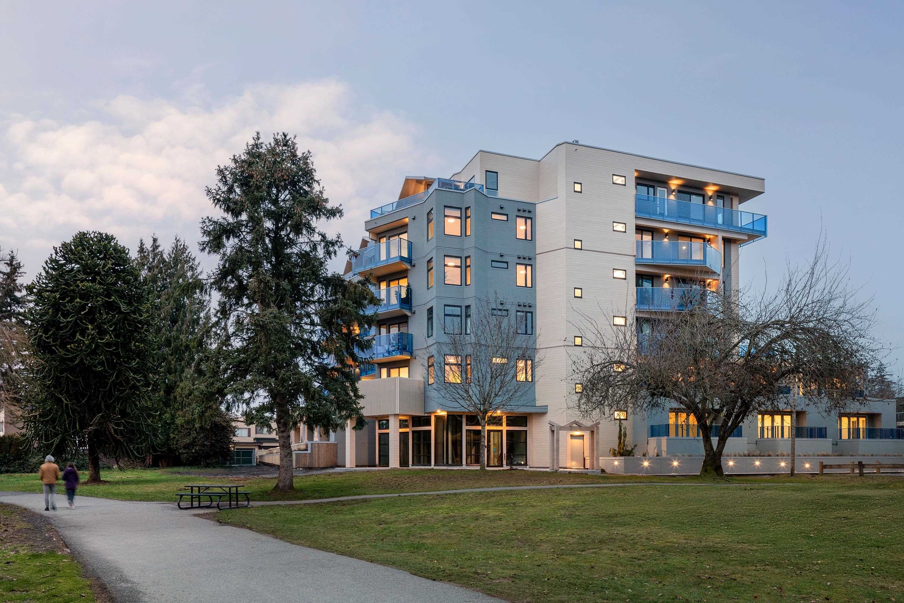 202 - 33160 Plaxton Crescent, Abbotsford, V2S 0N6 — photo 2