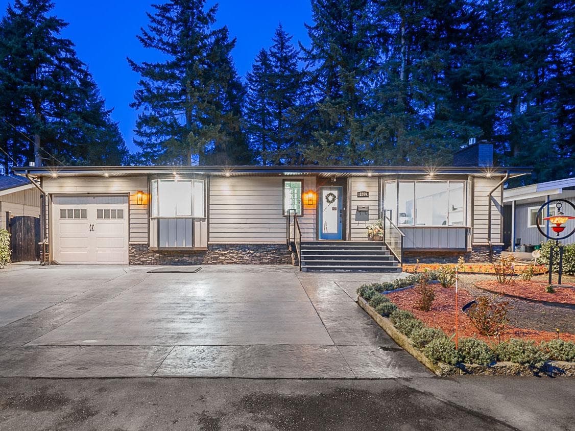 2860 Woodland Street, Abbotsford, V2S 4E4 — photo 3