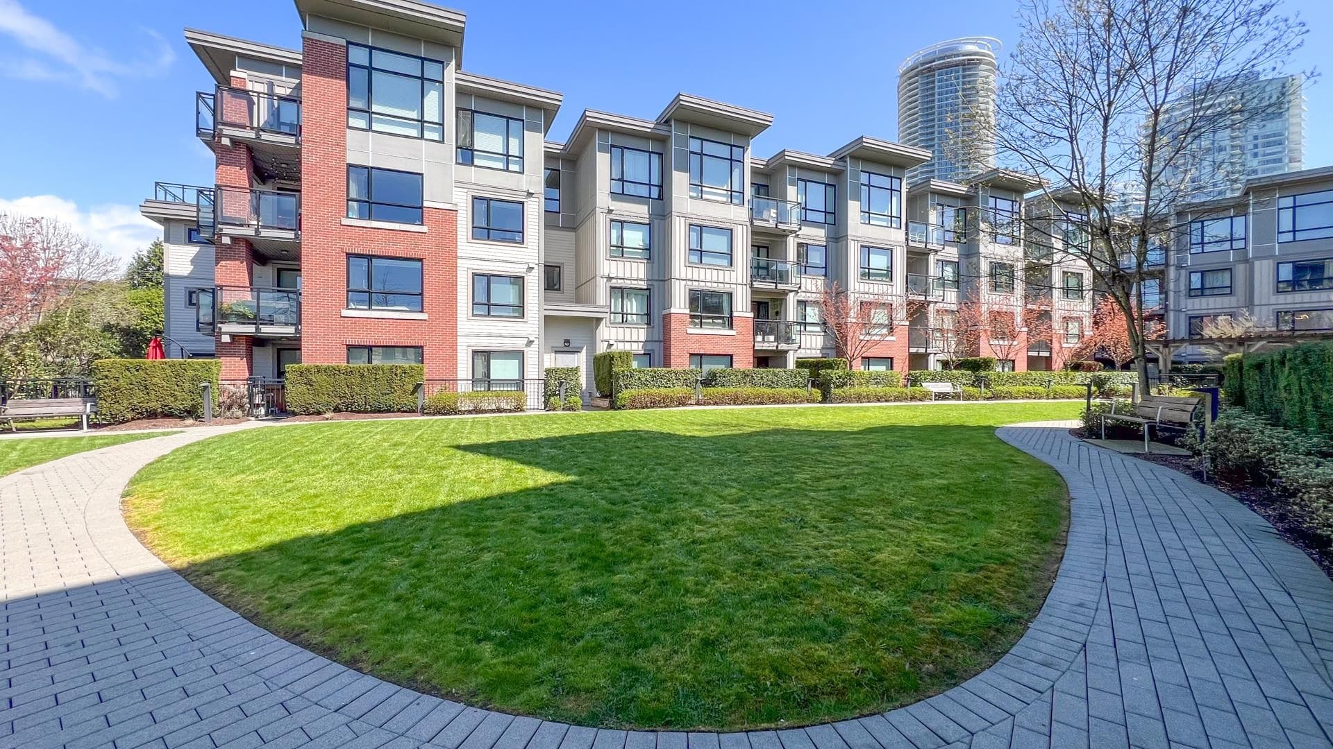 331 - 7088 14th Avenue, Burnaby, V5E 0A1 — photo 2
