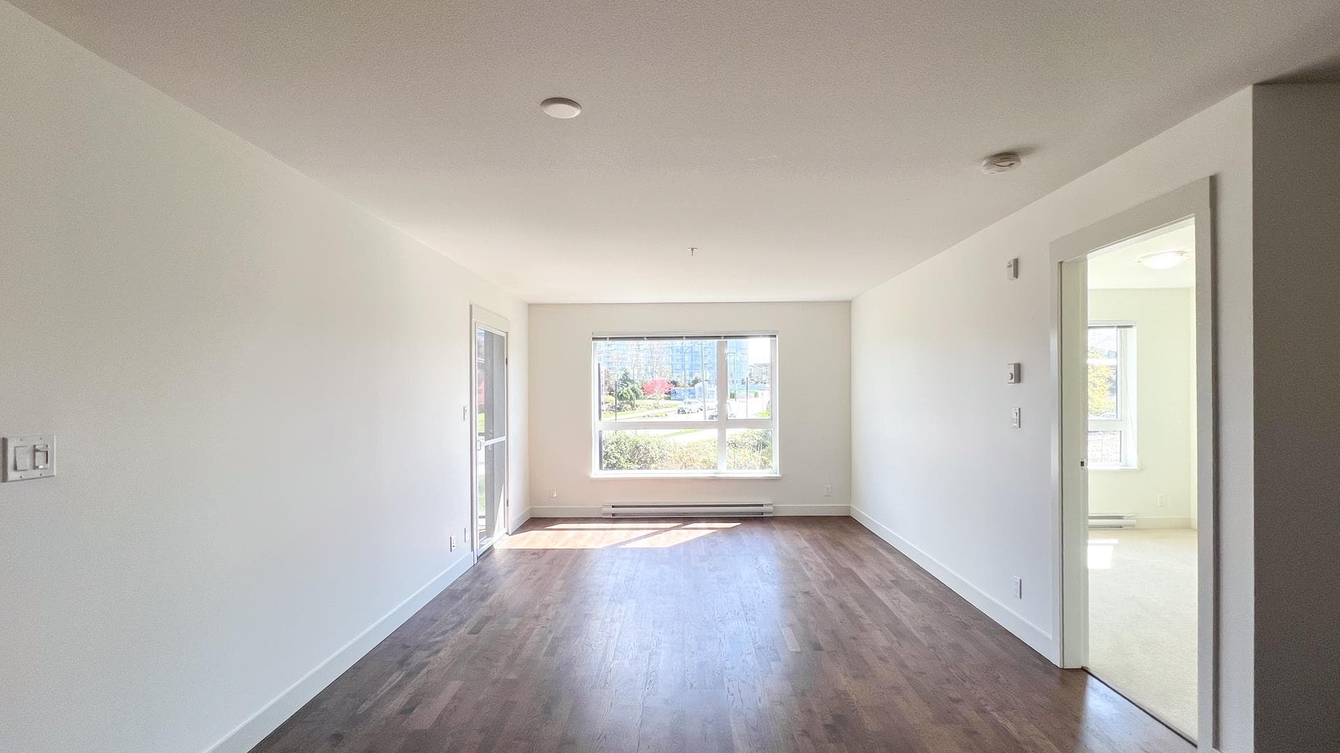 331 - 7088 14th Avenue, Burnaby, V5E 0A1 — photo 5