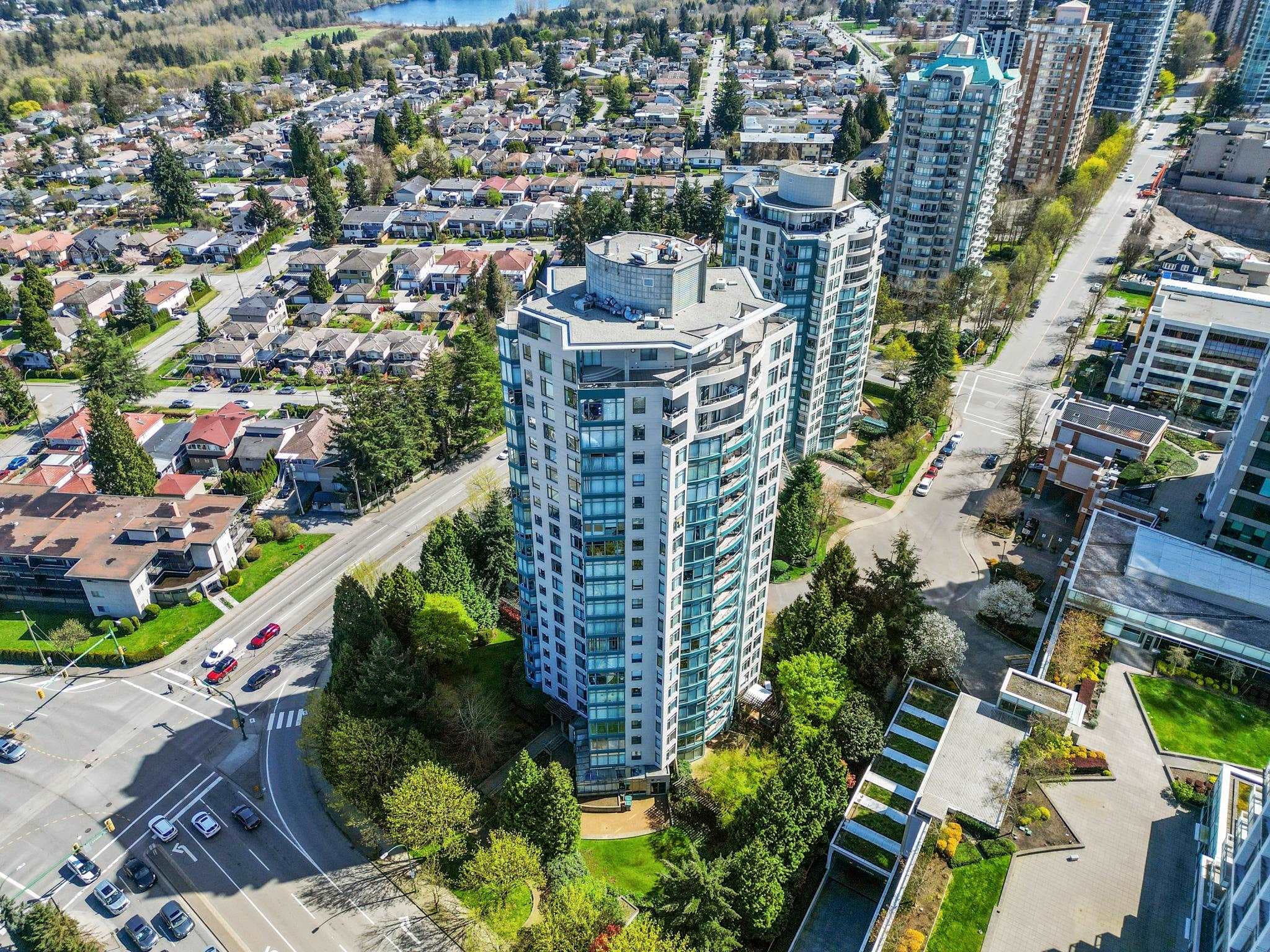 1606 - 4505 Hazel Street, Burnaby, V5H 4T1 — photo 4