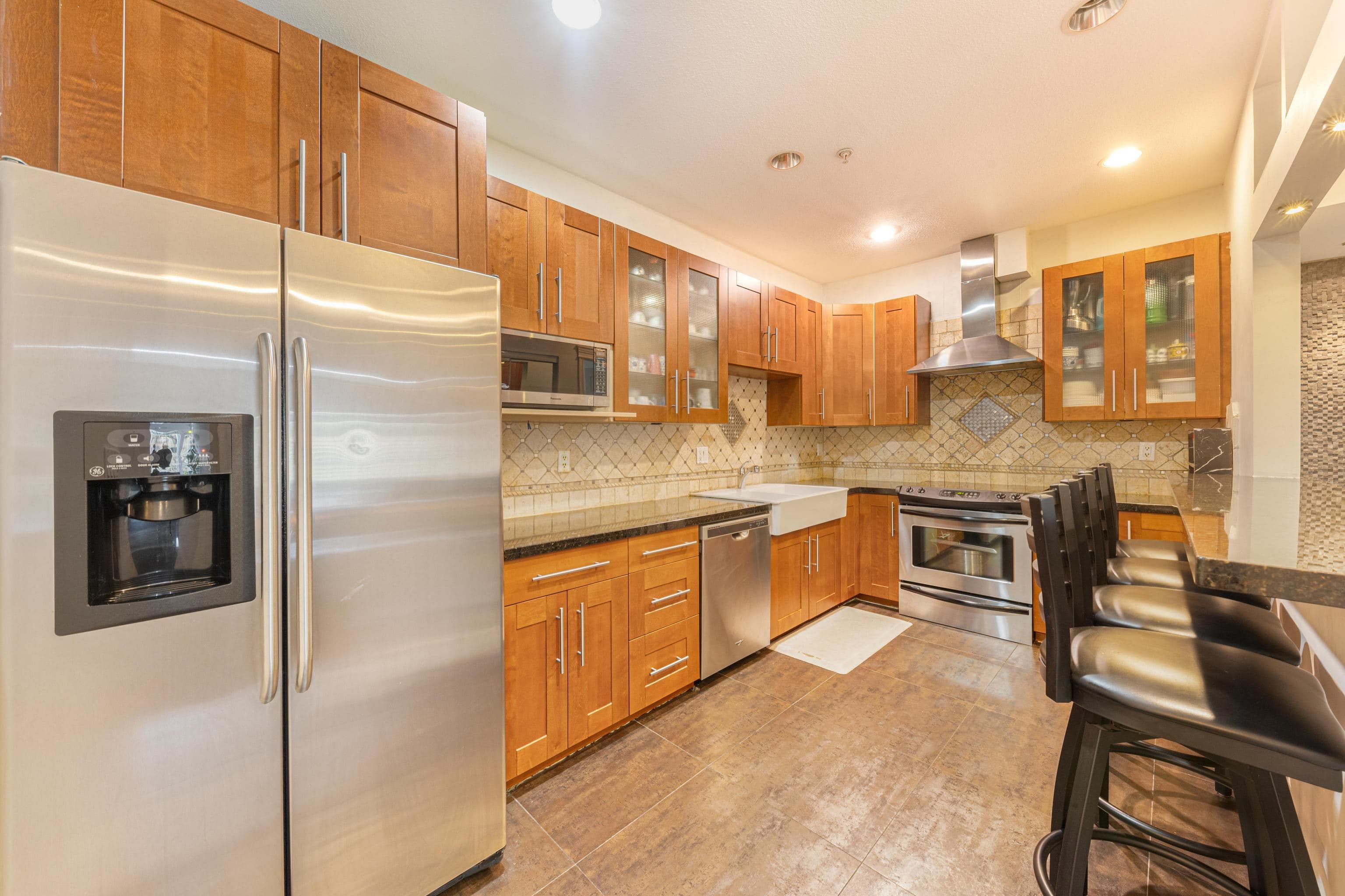 106 - 10665 139 Street, Surrey, V3Y 4L8 — photo 4