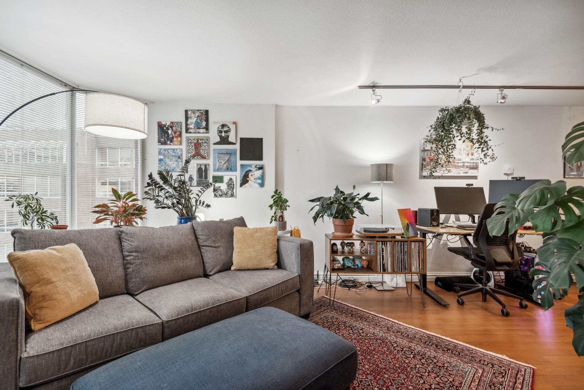 615 - 1330 Burrard Street, Vancouver, V6Z 2B8 — photo 3