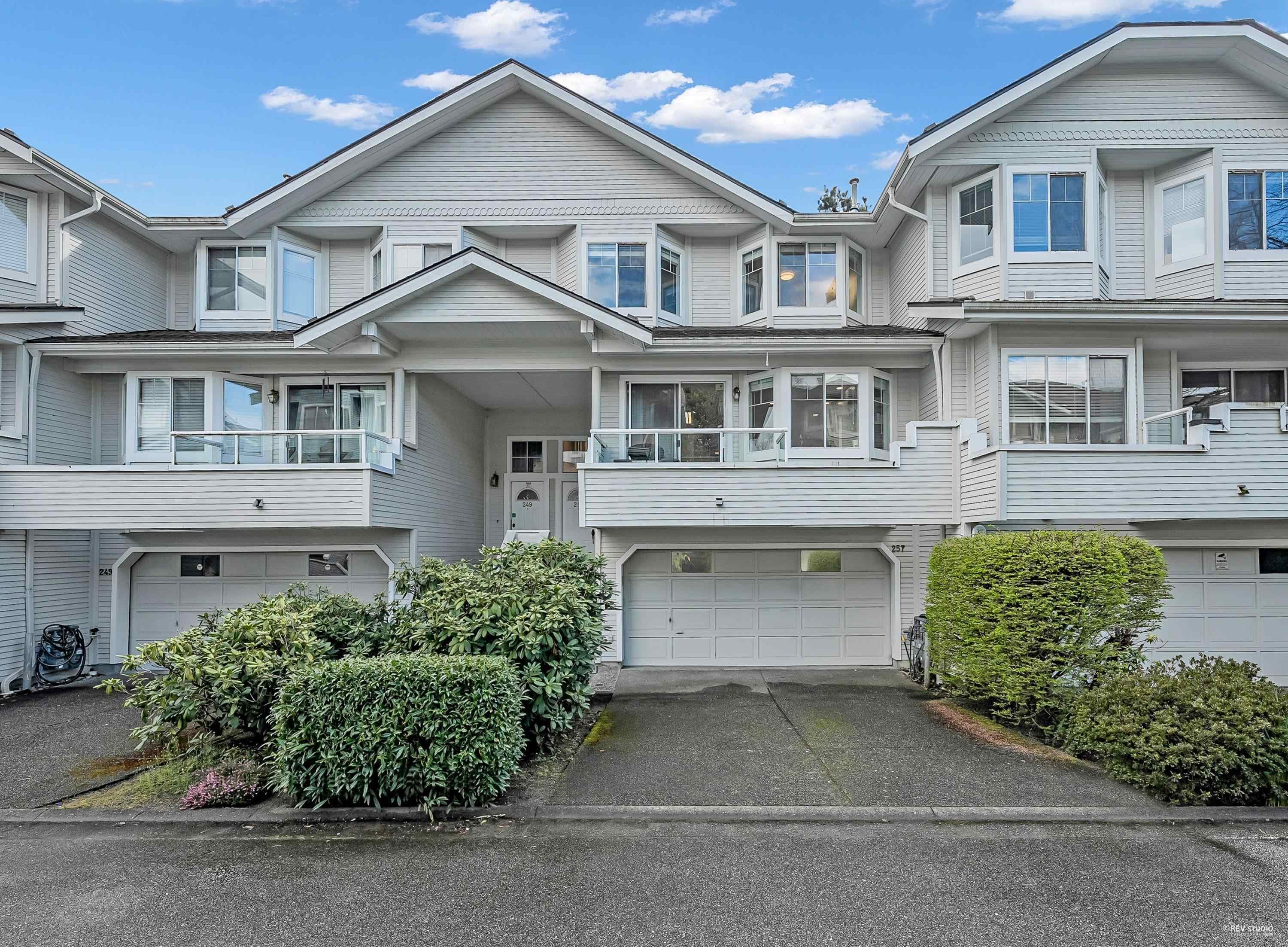 257 Waterleigh Drive, Vancouver, V5X 4T2 — photo 2