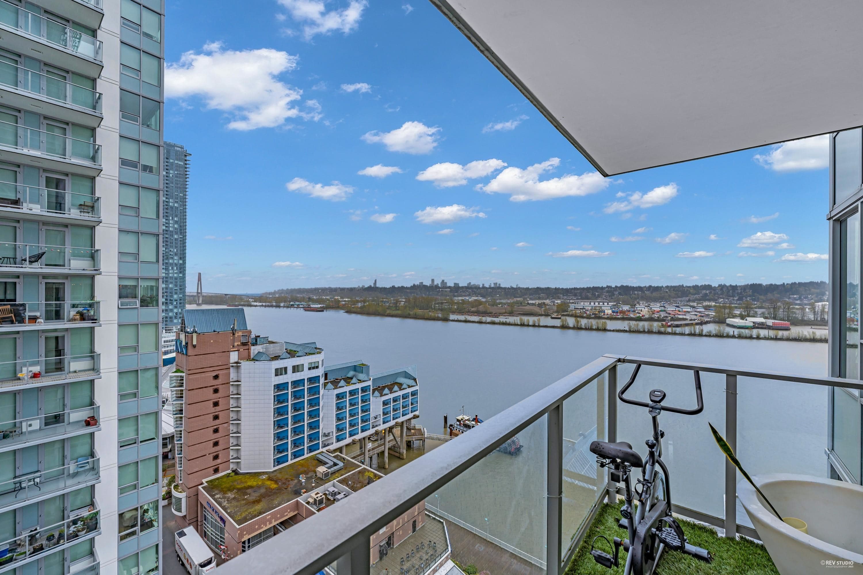 1709 - 988 Quayside Drive, New Westminster, V3M 0L5 — photo 3