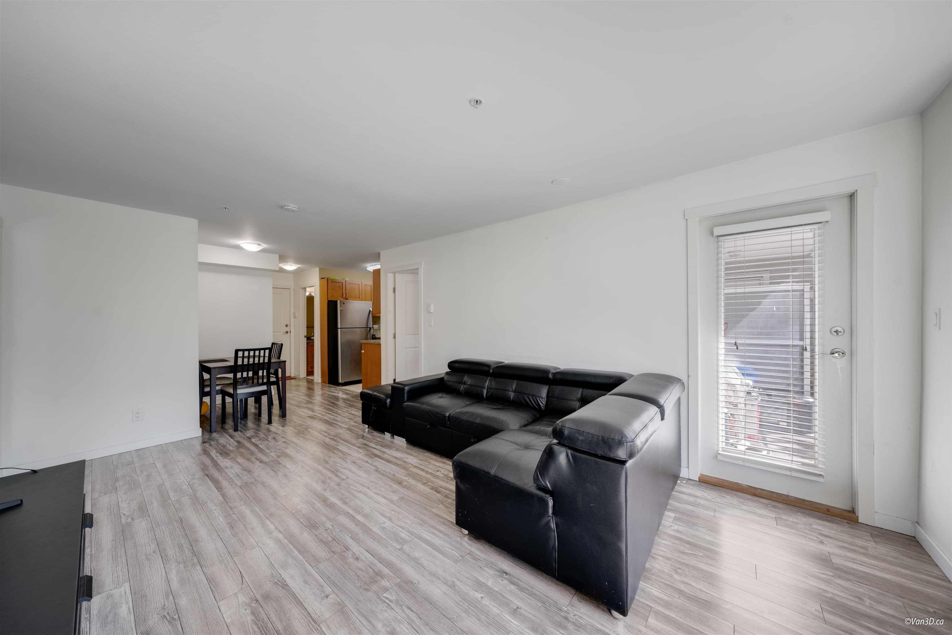 211 - 2373 Atkins Avenue, Port Coquitlam, V3C 1Y7 — photo 3