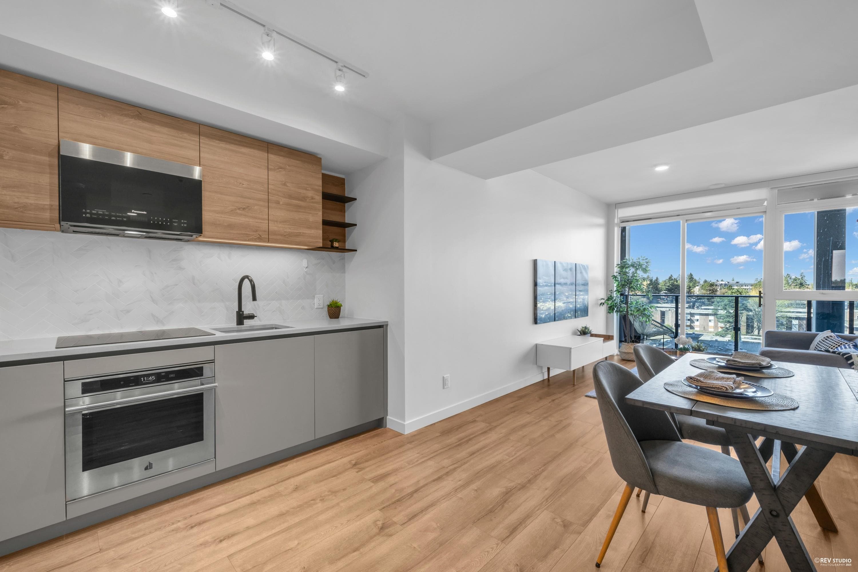 911 - 10448 University Drive, Surrey, V3T 0S7 — photo 5