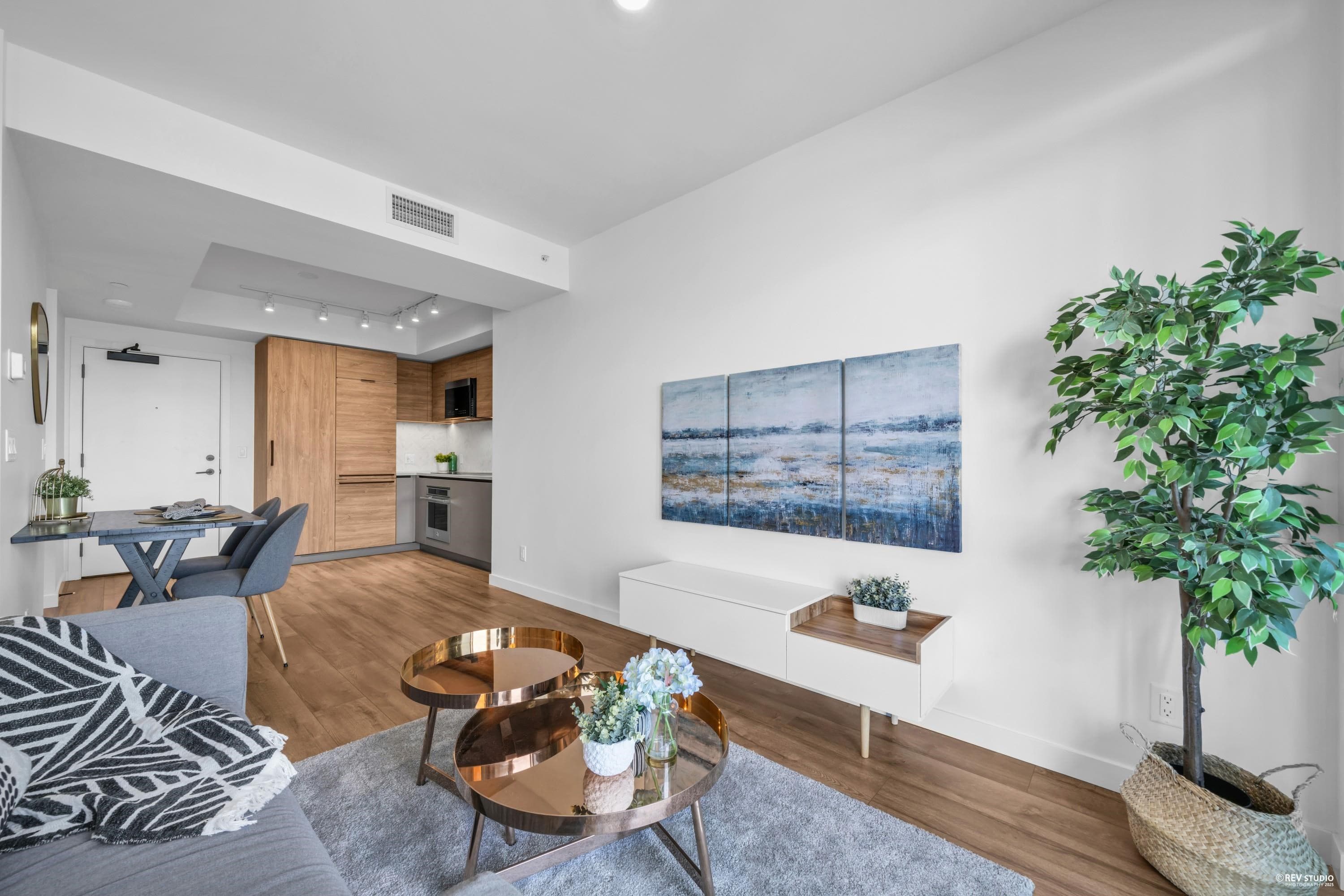 911 - 10448 University Drive, Surrey, V3T 0S7 — photo 4