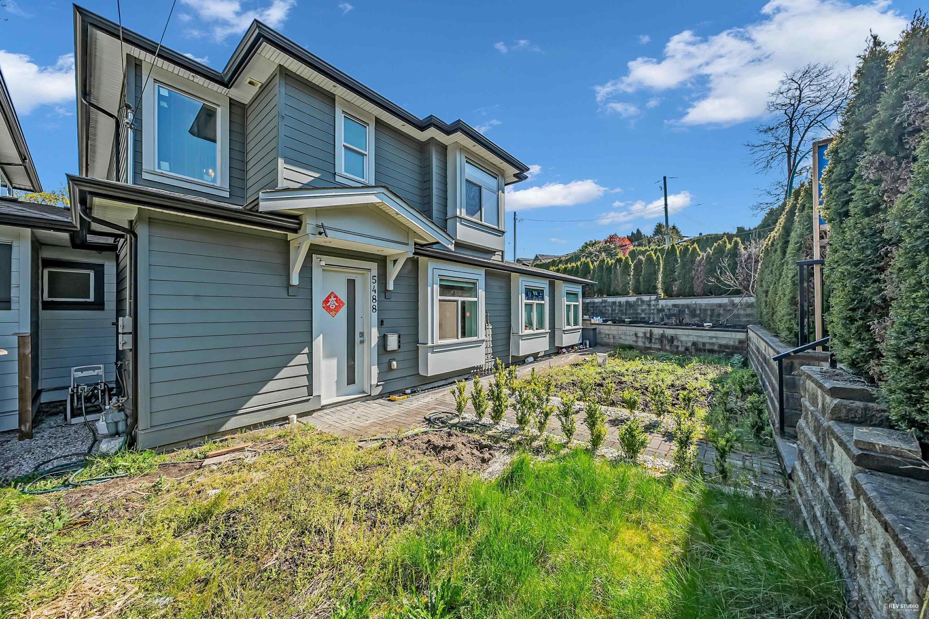 5488 Canada Way, Burnaby, V5E 3N3 — photo 5