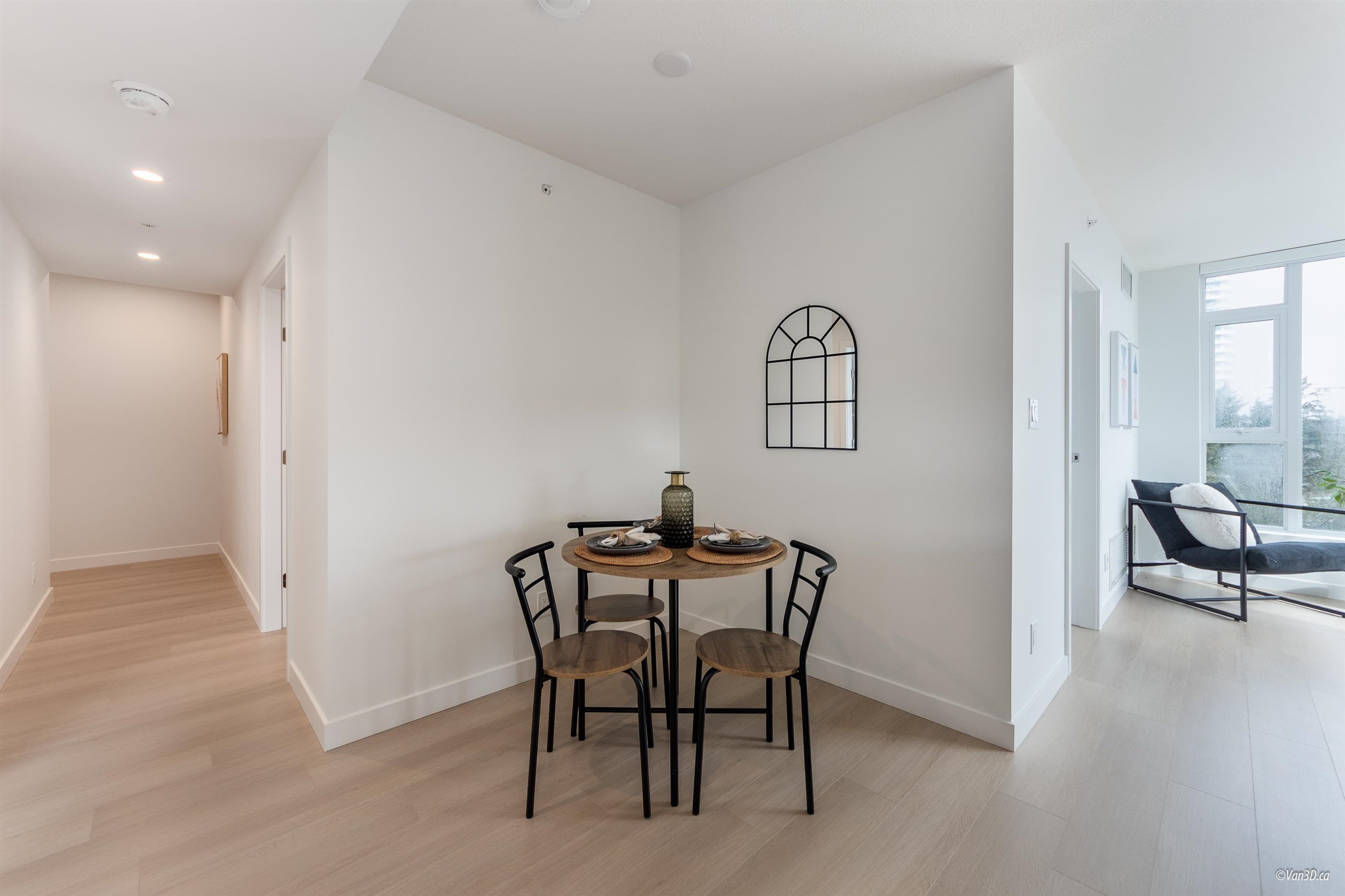 1109 - 13725 George Junction, Surrey, V3T 0V7 — photo 4