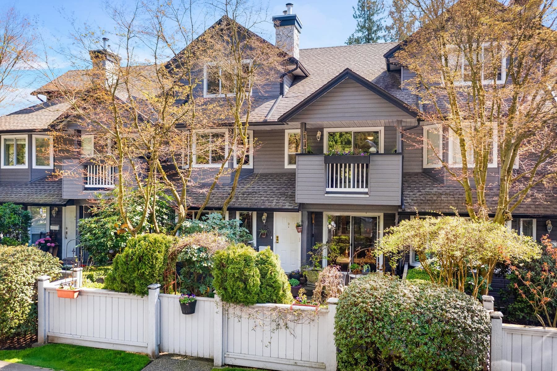D - 1133 E 29th Street, North Vancouver, V7K 1C3 — photo 1