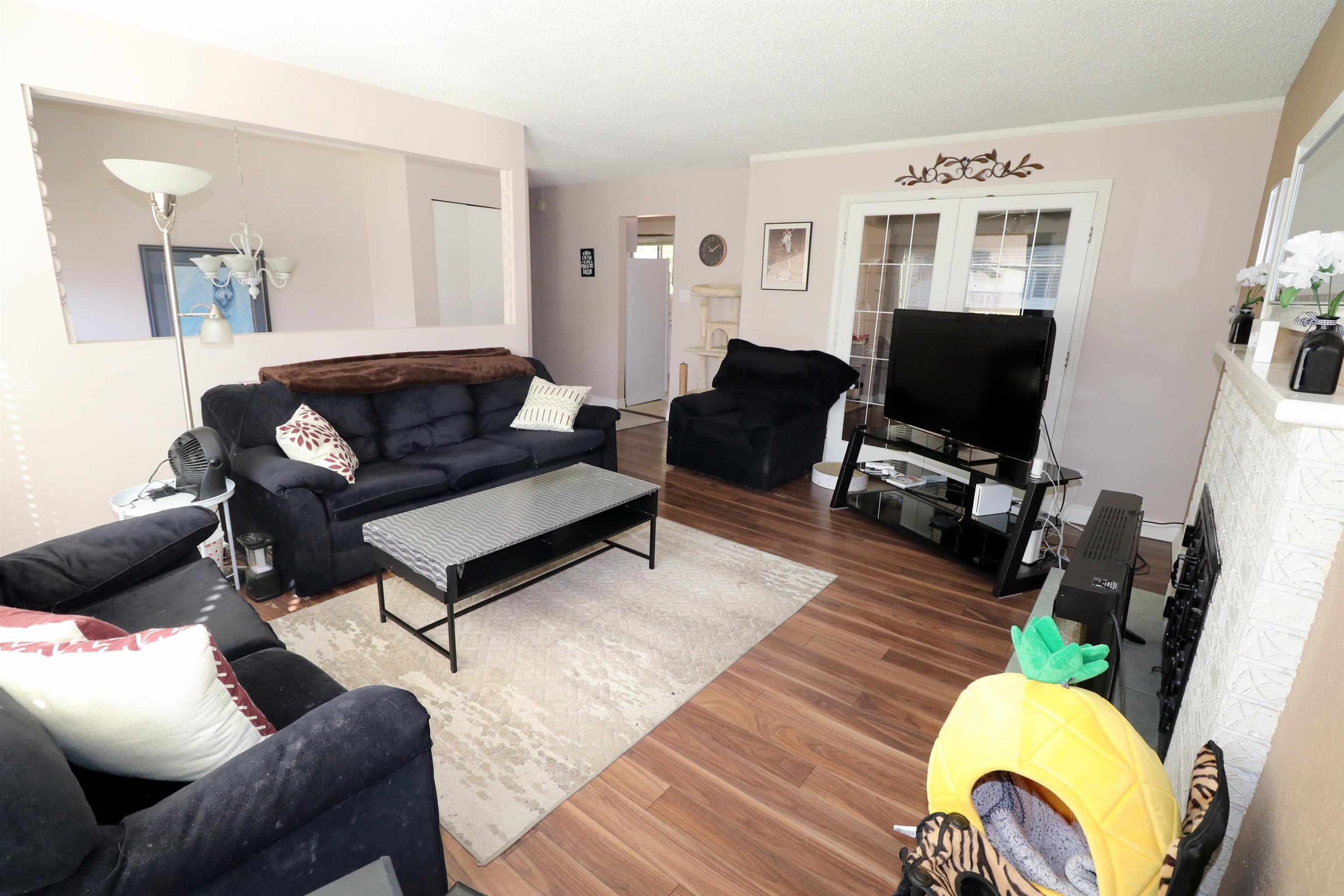 21161 Cook Avenue, Maple Ridge, V2X 7P7 — photo 4