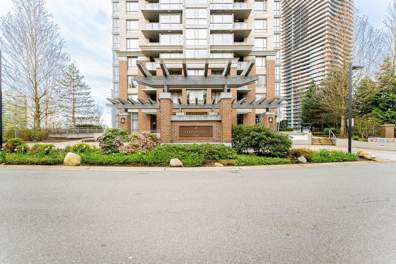 501 - 4888 Brentwood Drive, Burnaby, V5C 0C6 — photo 3