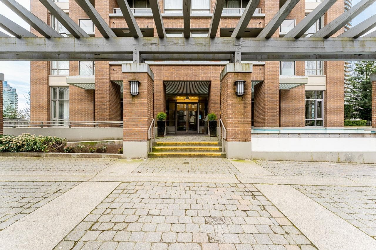 501 - 4888 Brentwood Drive, Burnaby, V5C 0C6 — photo 4