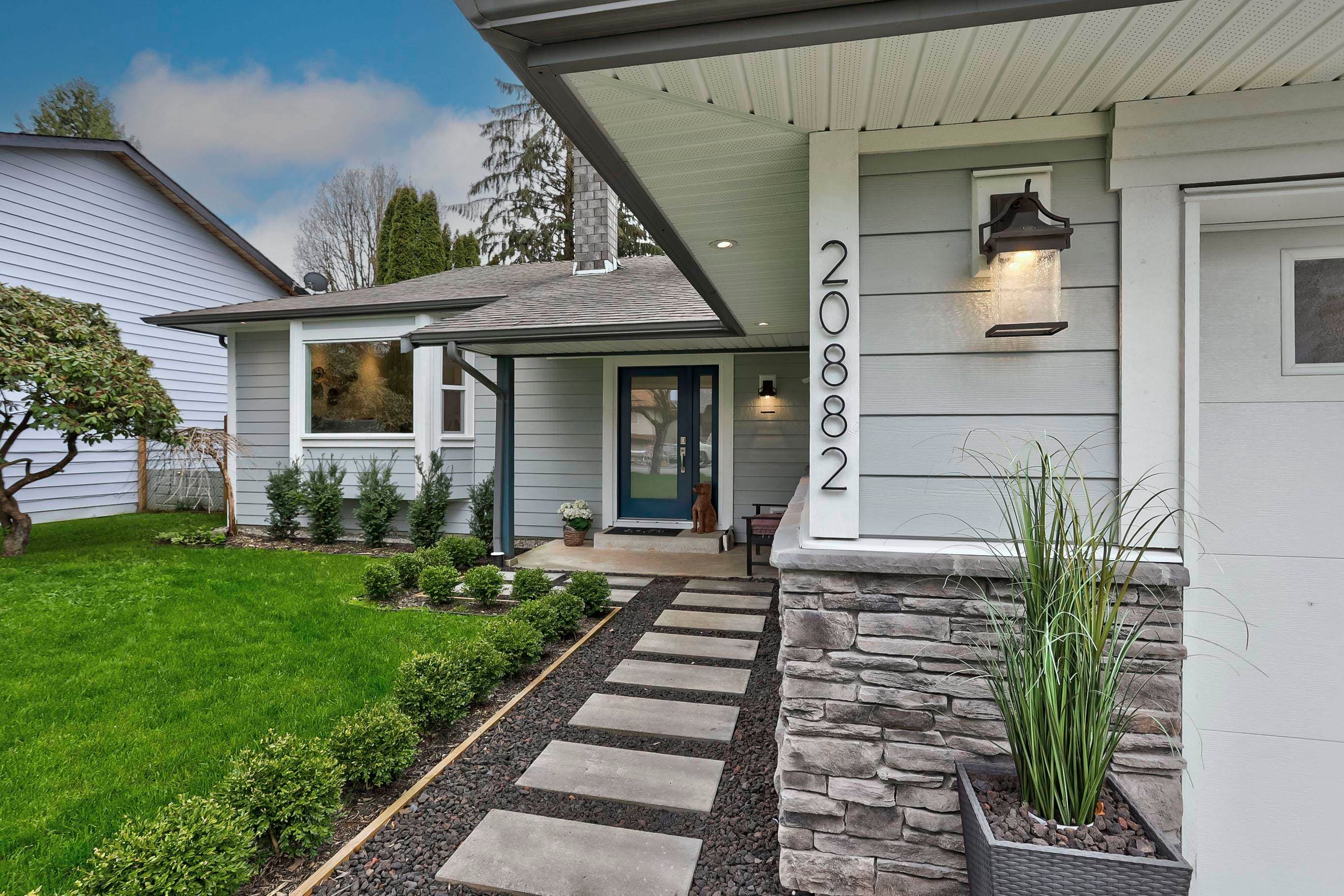 20882 Alpine Crescent, Maple Ridge, V4R 2M3 — photo 2