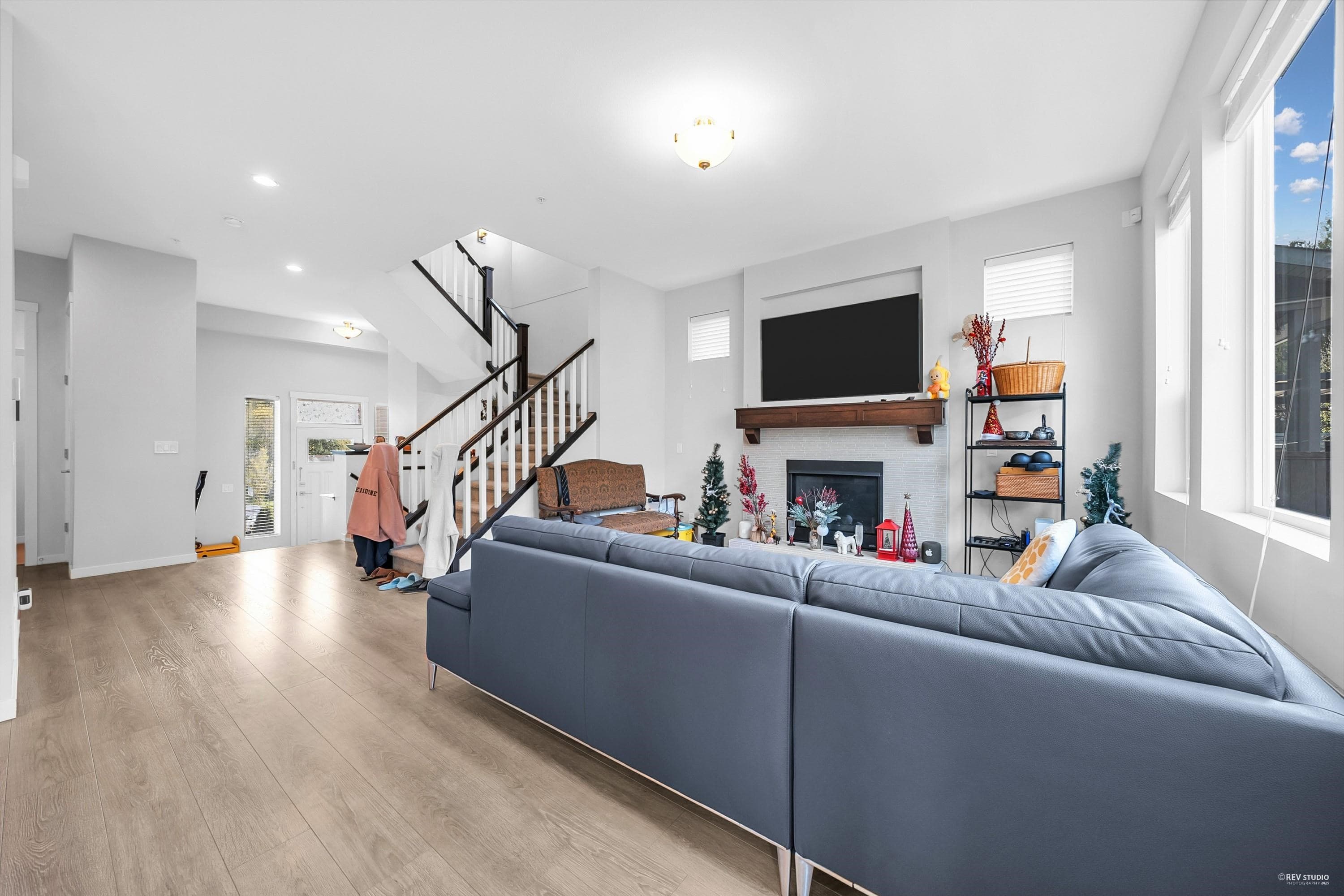 24355 112b Avenue, Maple Ridge, V2W 1H5 — photo 5