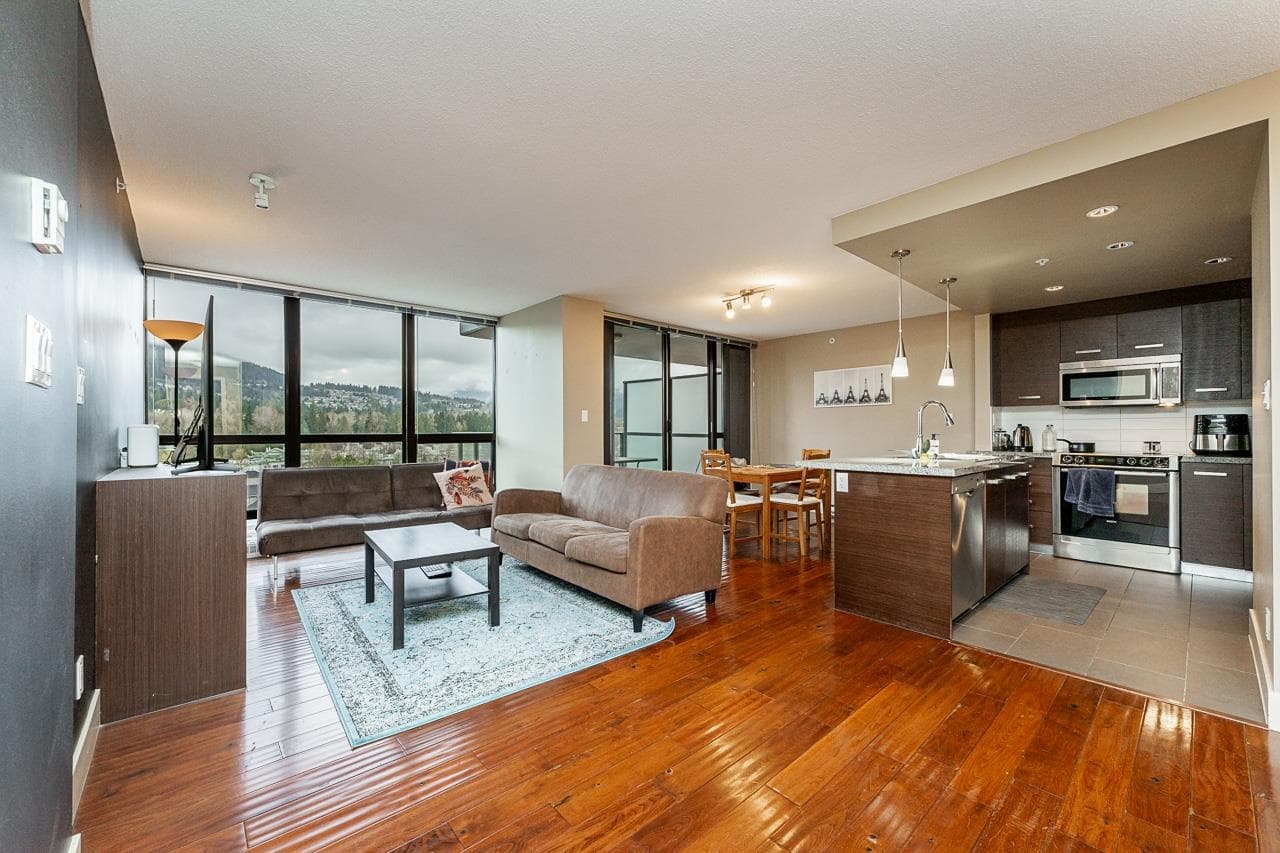 1201 - 2959 Glen Drive, Coquitlam, V3B 0B8 — photo 2