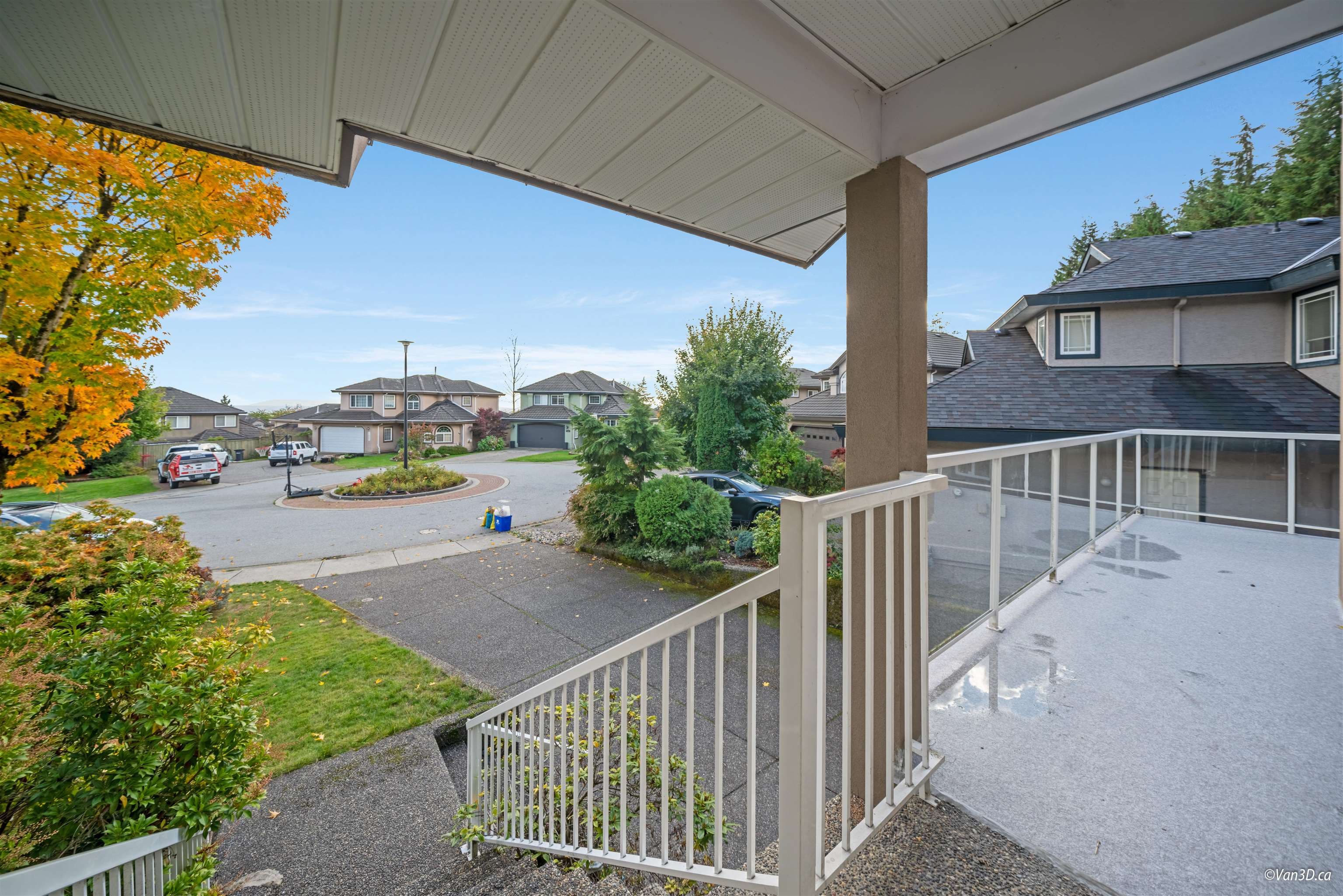 1631 Sundew Place, Coquitlam, V3E 2Y4 — photo 3