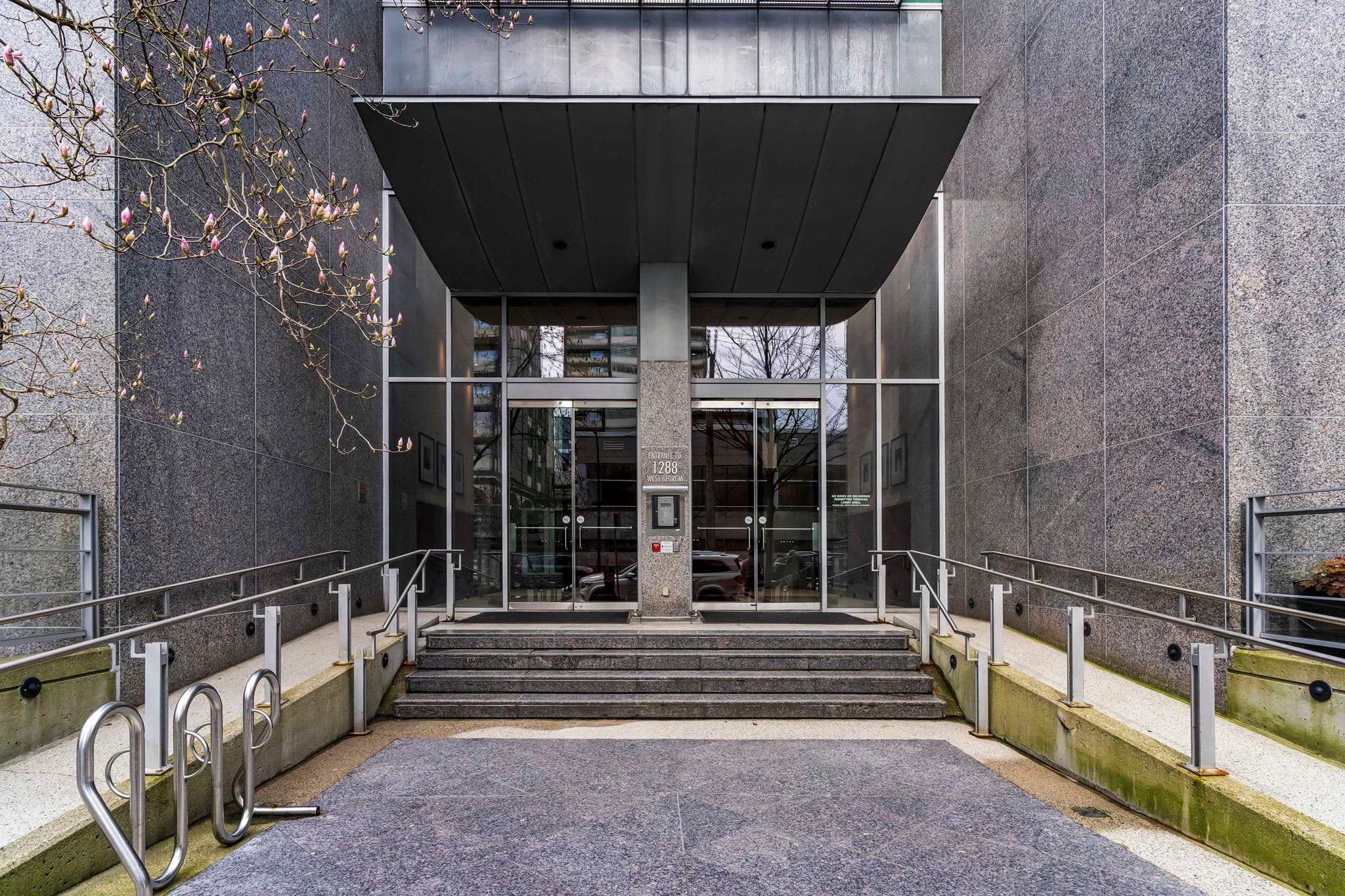 1503 - 1288 W Georgia Street, Vancouver, V6E 4R3 — photo 4