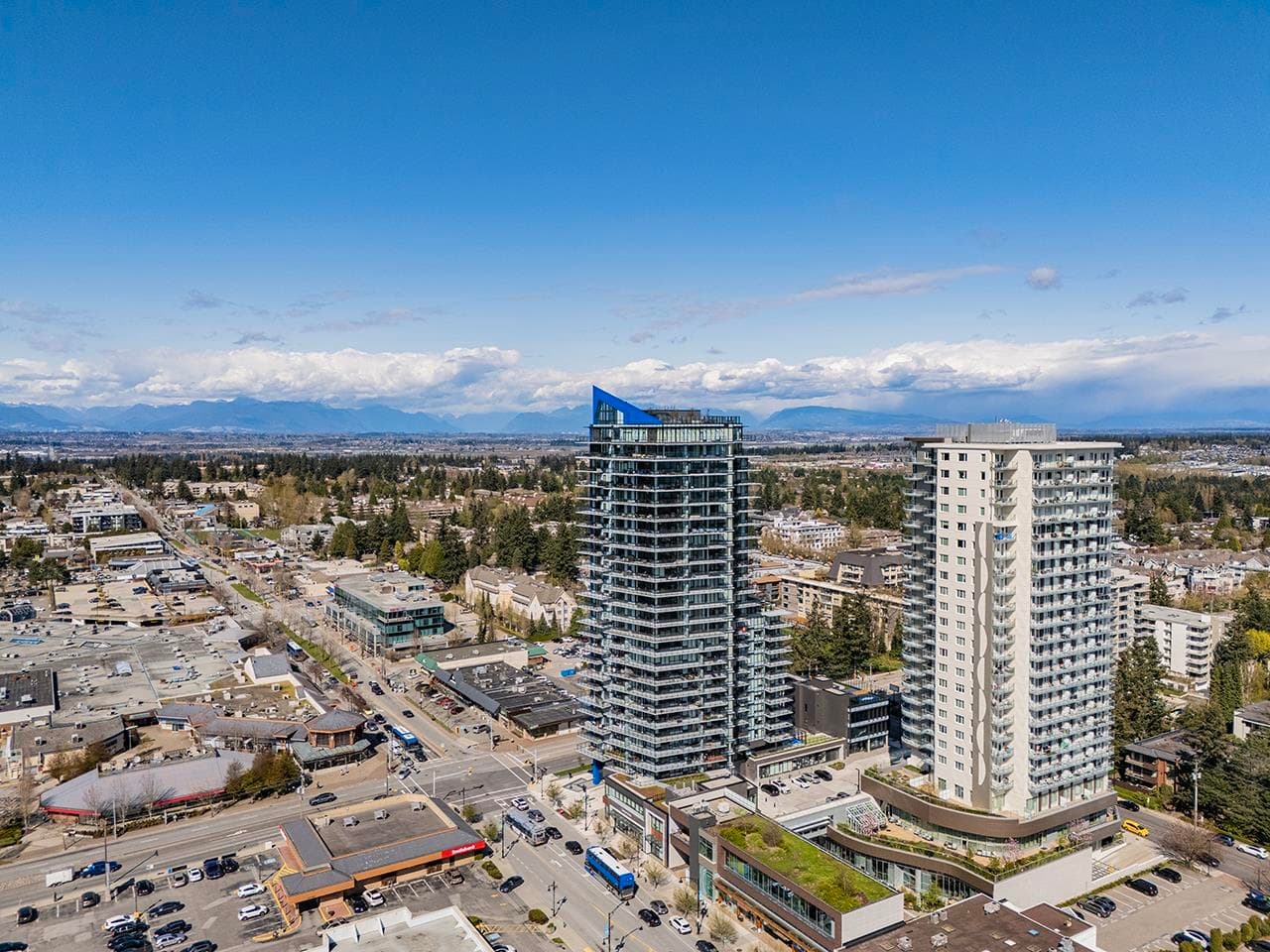 2205 - 1588 Johnston Road, White Rock, V4B 0C5 — photo 3