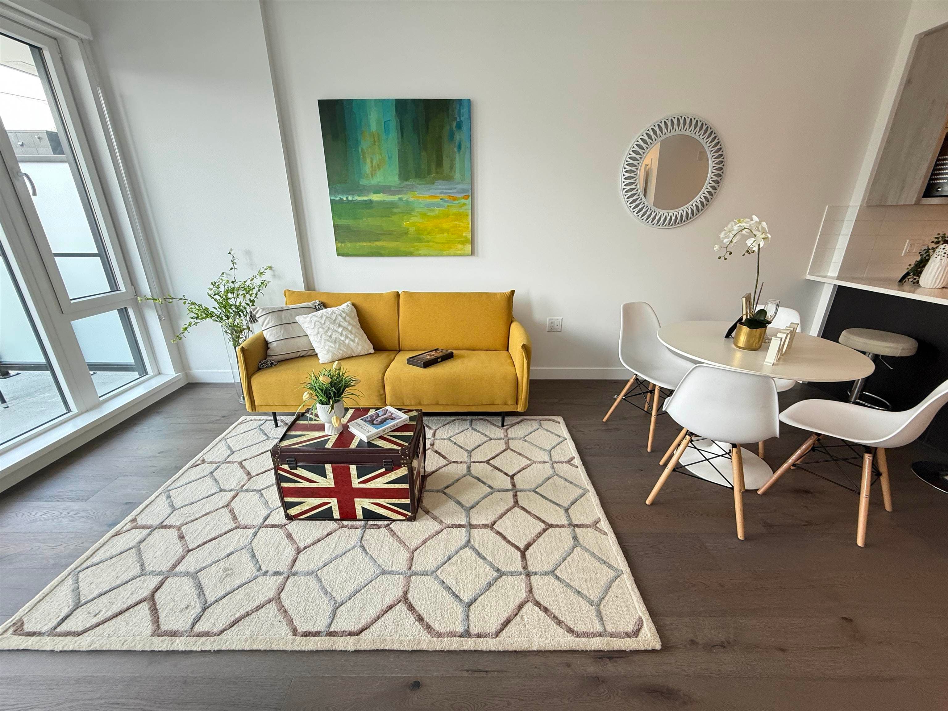 302 - 6859 Cambie Street, Vancouver, V6P 0M4 — photo 2