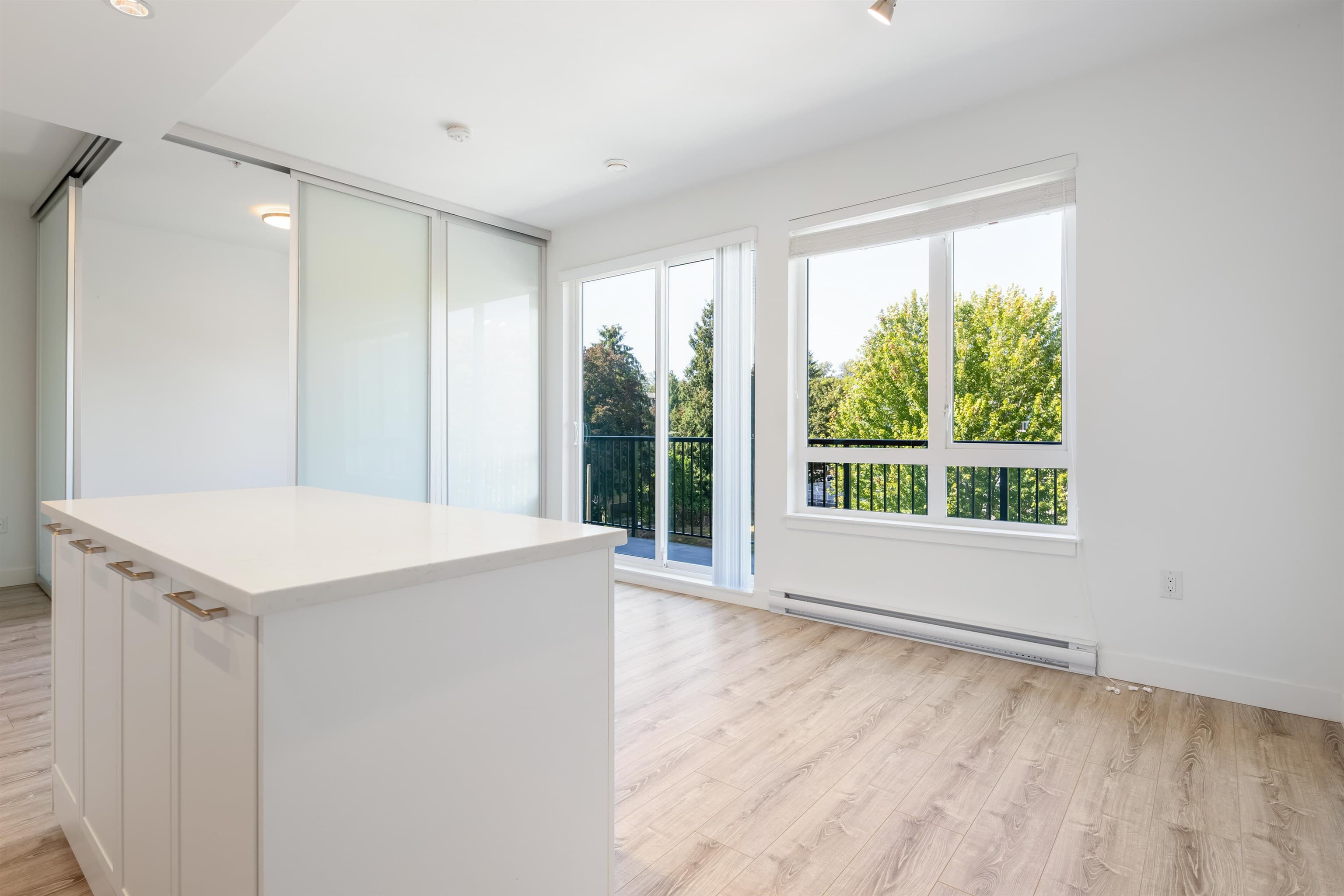 407 - 2382 Atkins Avenue, Port Coquitlam, V3C 0G7 — photo 3