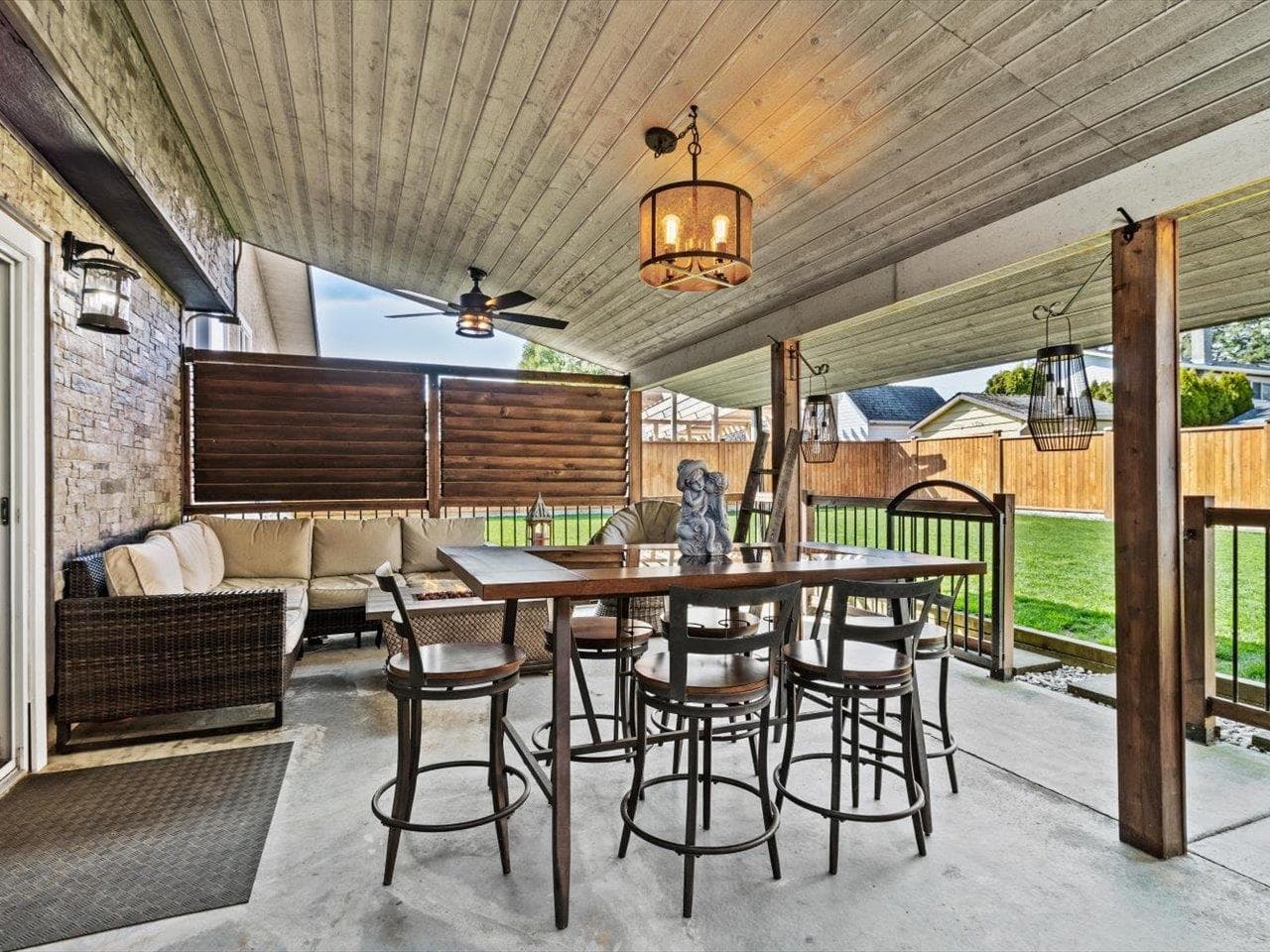 26897 32 Avenue, Langley